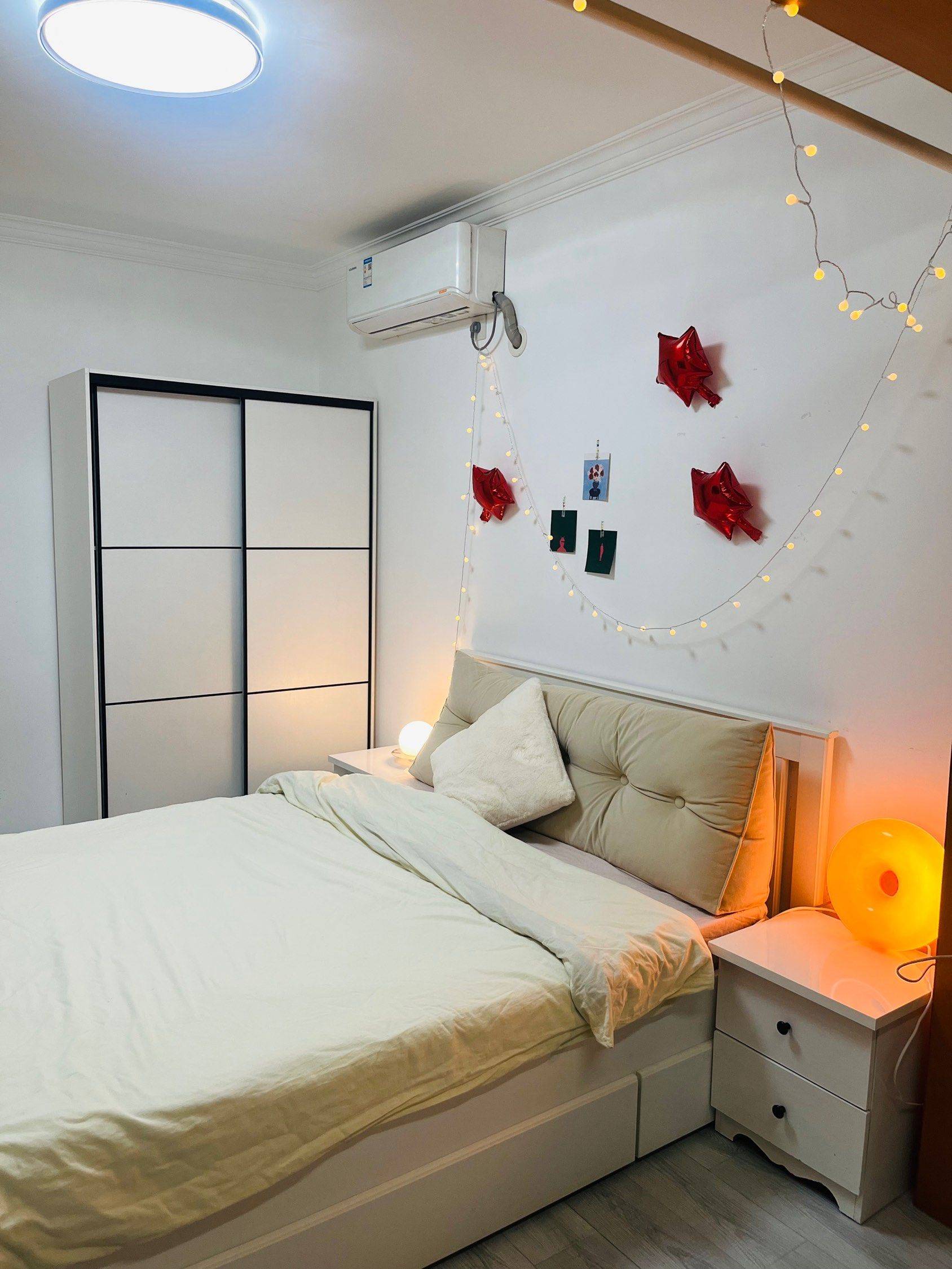 Shanghai-Pudong-Cozy Home,Clean&Comfy,No Gender Limit,Hustle & Bustle,“Friends”,Chilled