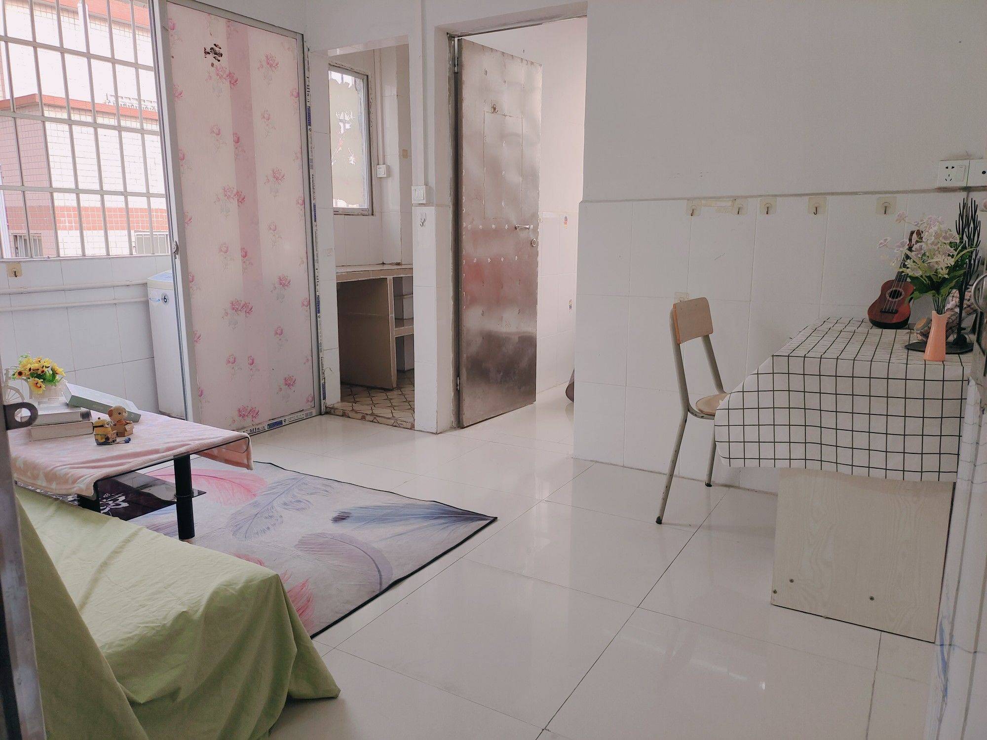 Guangzhou-Tianhe-Cozy Home,Clean&Comfy,No Gender Limit,Hustle & Bustle,“Friends”,Chilled,LGBTQ Friendly,Pet Friendly