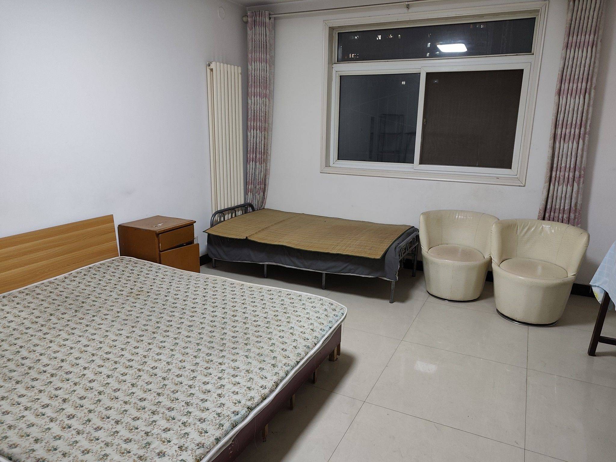 Zhengzhou-Erqi-Cozy Home,Clean&Comfy,“Friends”,Chilled,LGBTQ Friendly,Pet Friendly