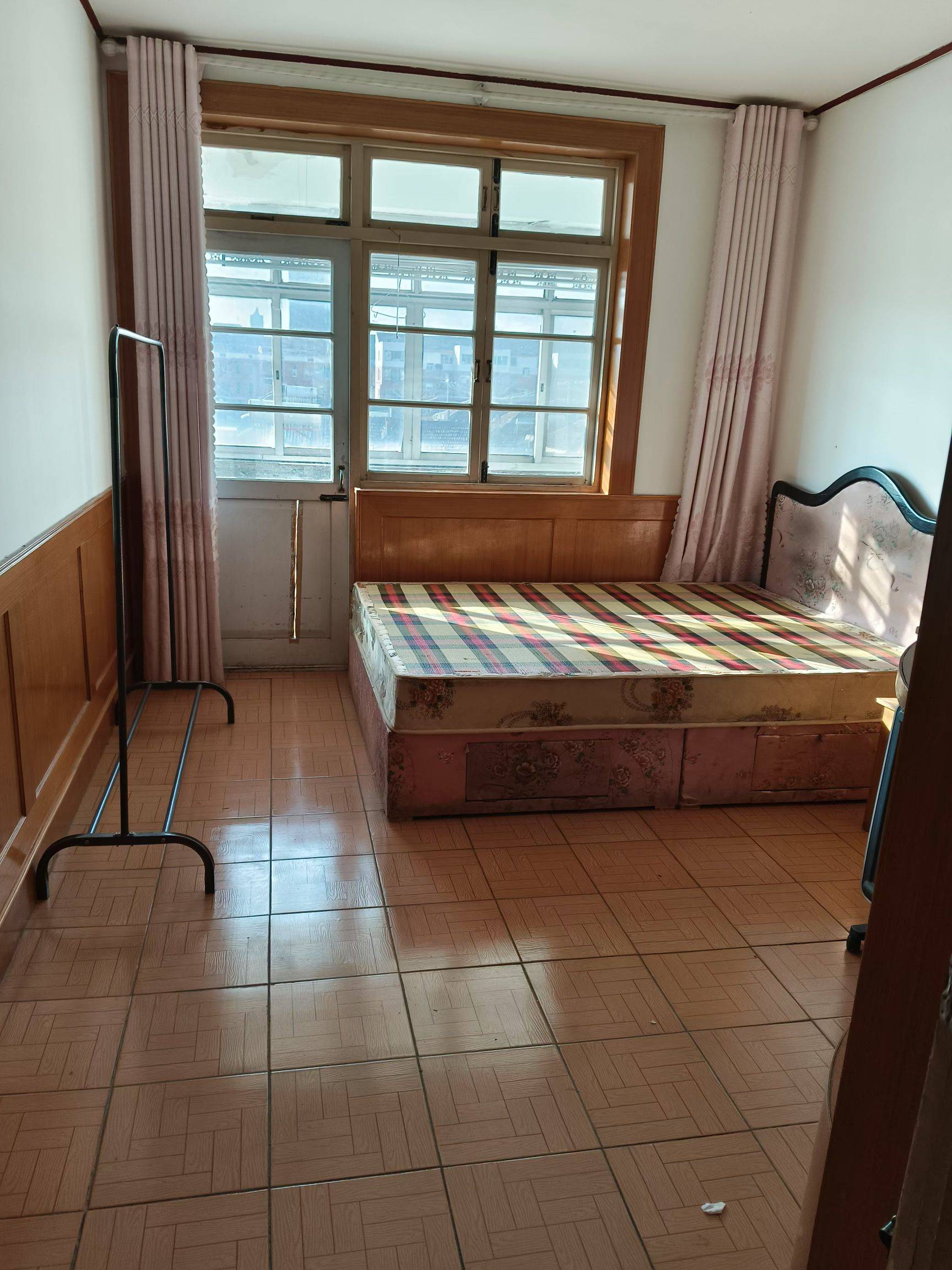 Qingdao-Jiaozhou-Clean&Comfy