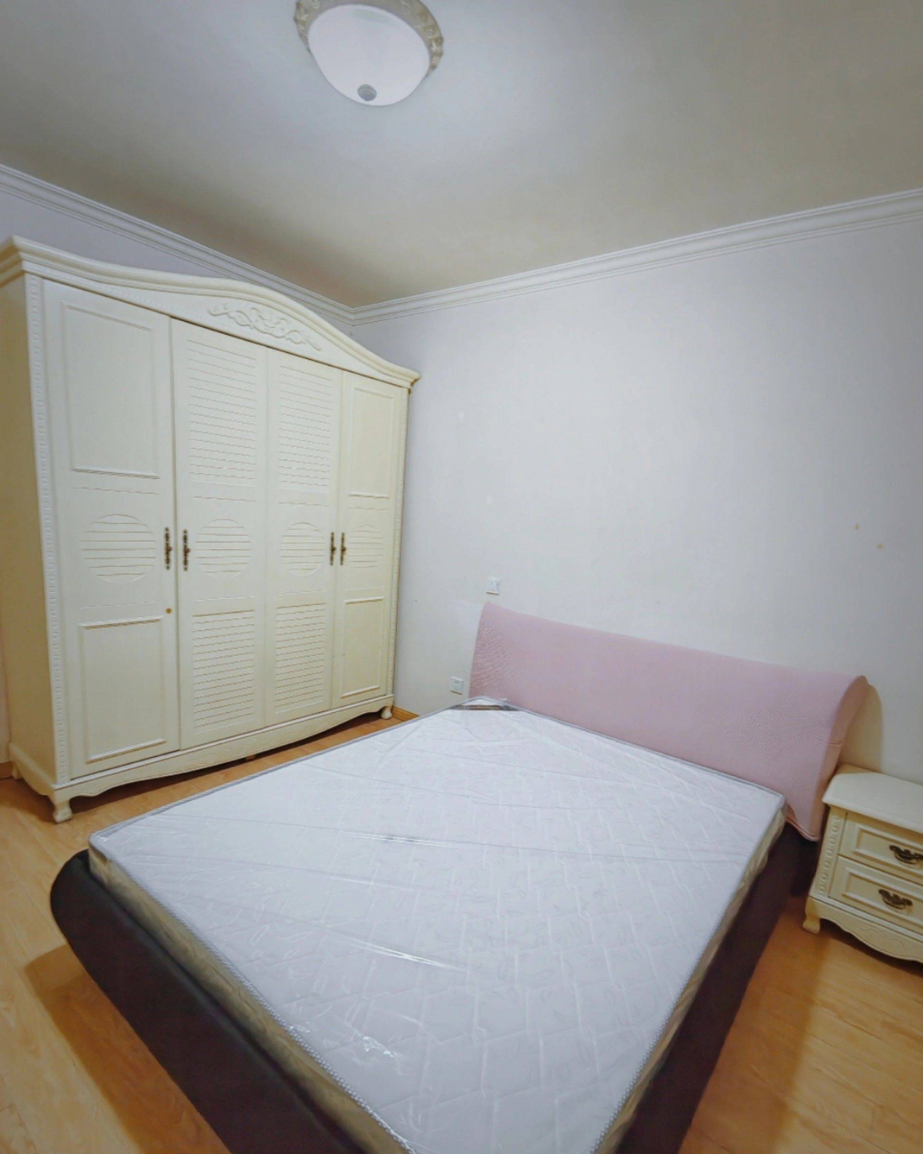 Shanghai-Baoshan-Cozy Home,Clean&Comfy,No Gender Limit,Hustle & Bustle