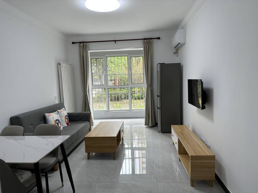 Tianjin-Xiqing-Cozy Home,Clean&Comfy,No Gender Limit,Hustle & Bustle,“Friends”,Chilled,LGBTQ Friendly