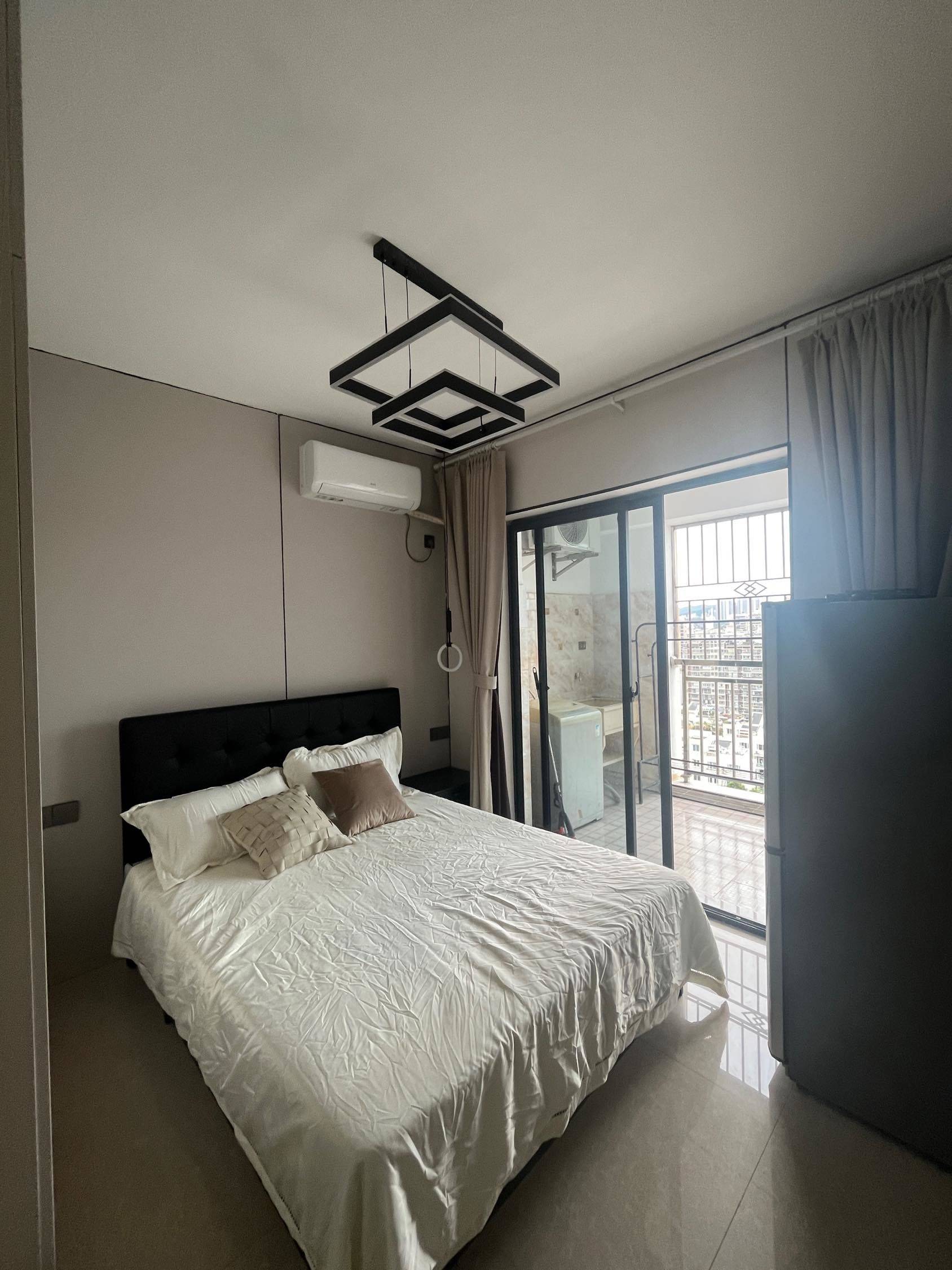 Xiamen-Huli-Cozy Home,Clean&Comfy,No Gender Limit,Hustle & Bustle,“Friends”,Chilled,Pet Friendly