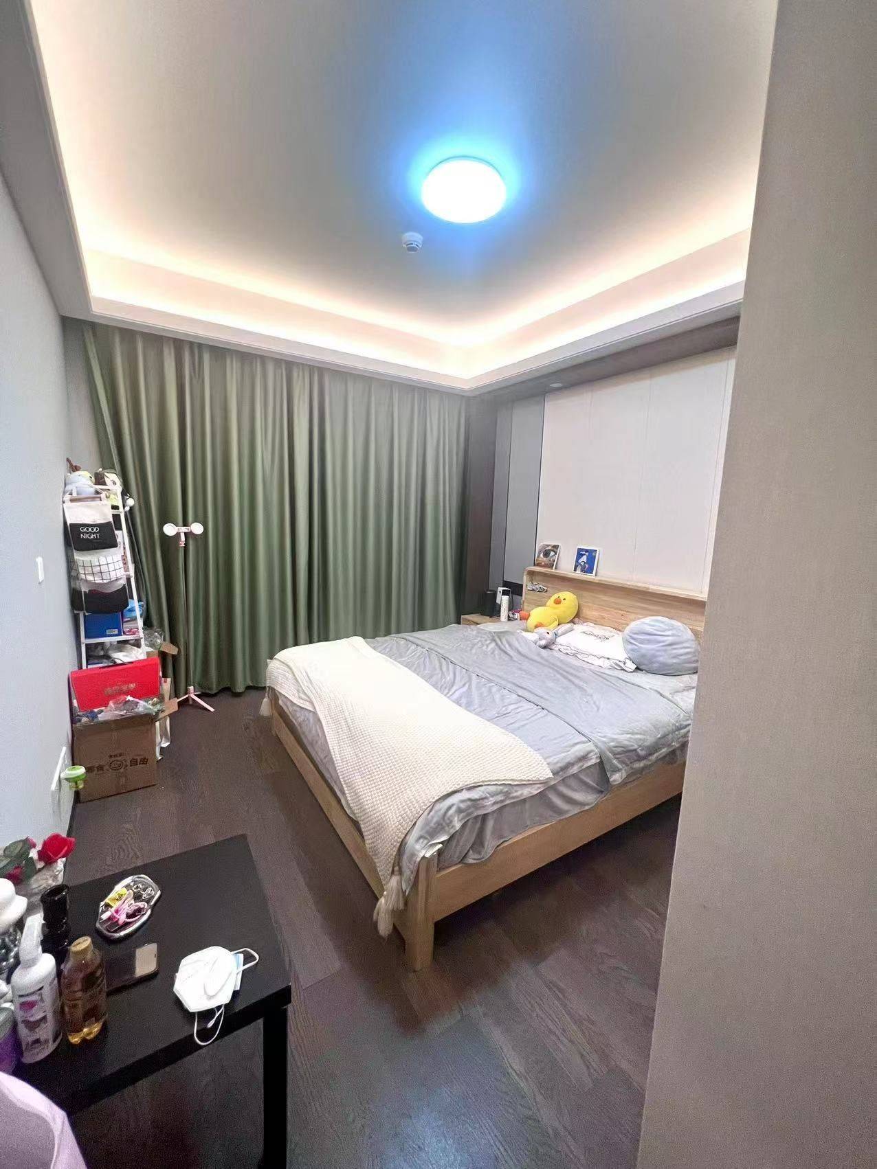 Hangzhou-Binjiang-Cozy Home,Clean&Comfy,No Gender Limit,Hustle & Bustle,“Friends”,Chilled,LGBTQ Friendly,Pet Friendly