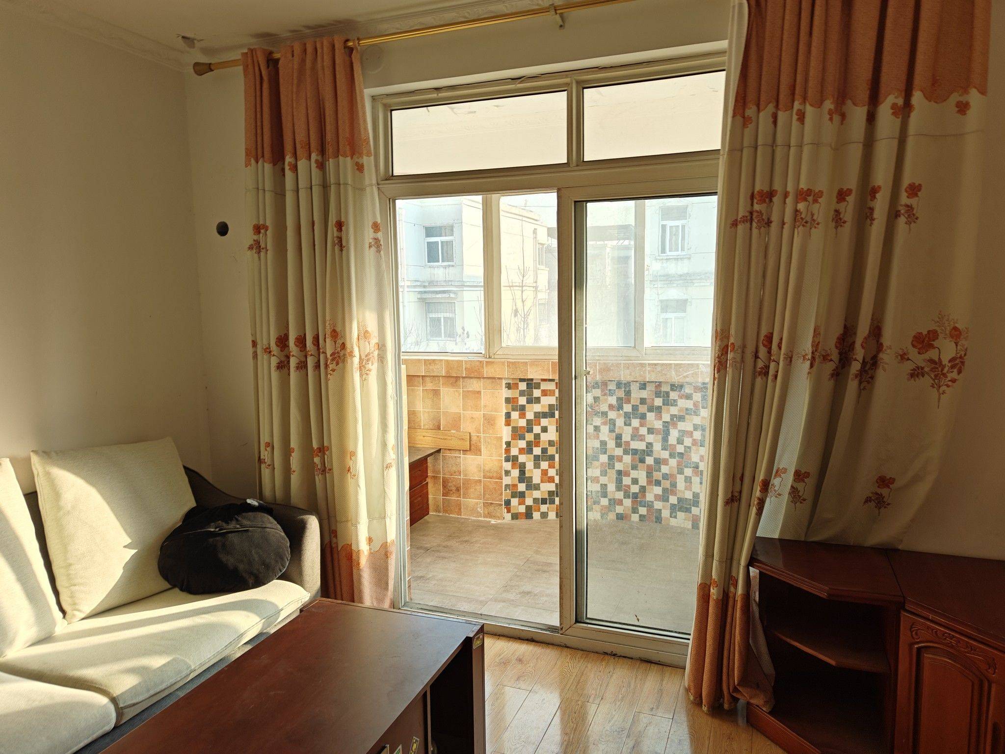 Zhengzhou-Guancheng-Cozy Home,Clean&Comfy,No Gender Limit,Hustle & Bustle