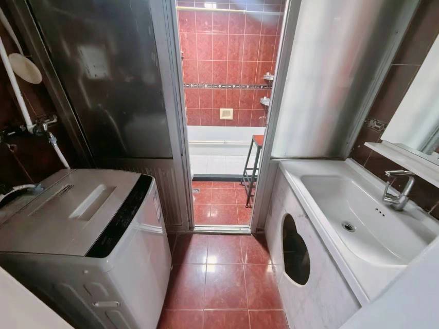 Shanghai-Minhang-LGBTQ Friendly,Pet Friendly