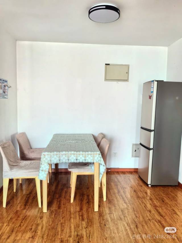 驿外断桥边整租房源1