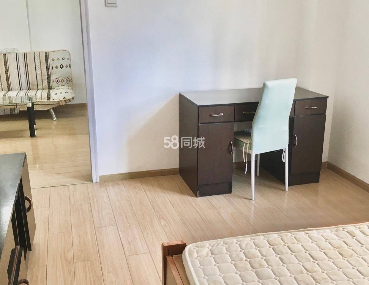 Wuhan-Wuchang-Cozy Home,Clean&Comfy,No Gender Limit,Hustle & Bustle,Chilled