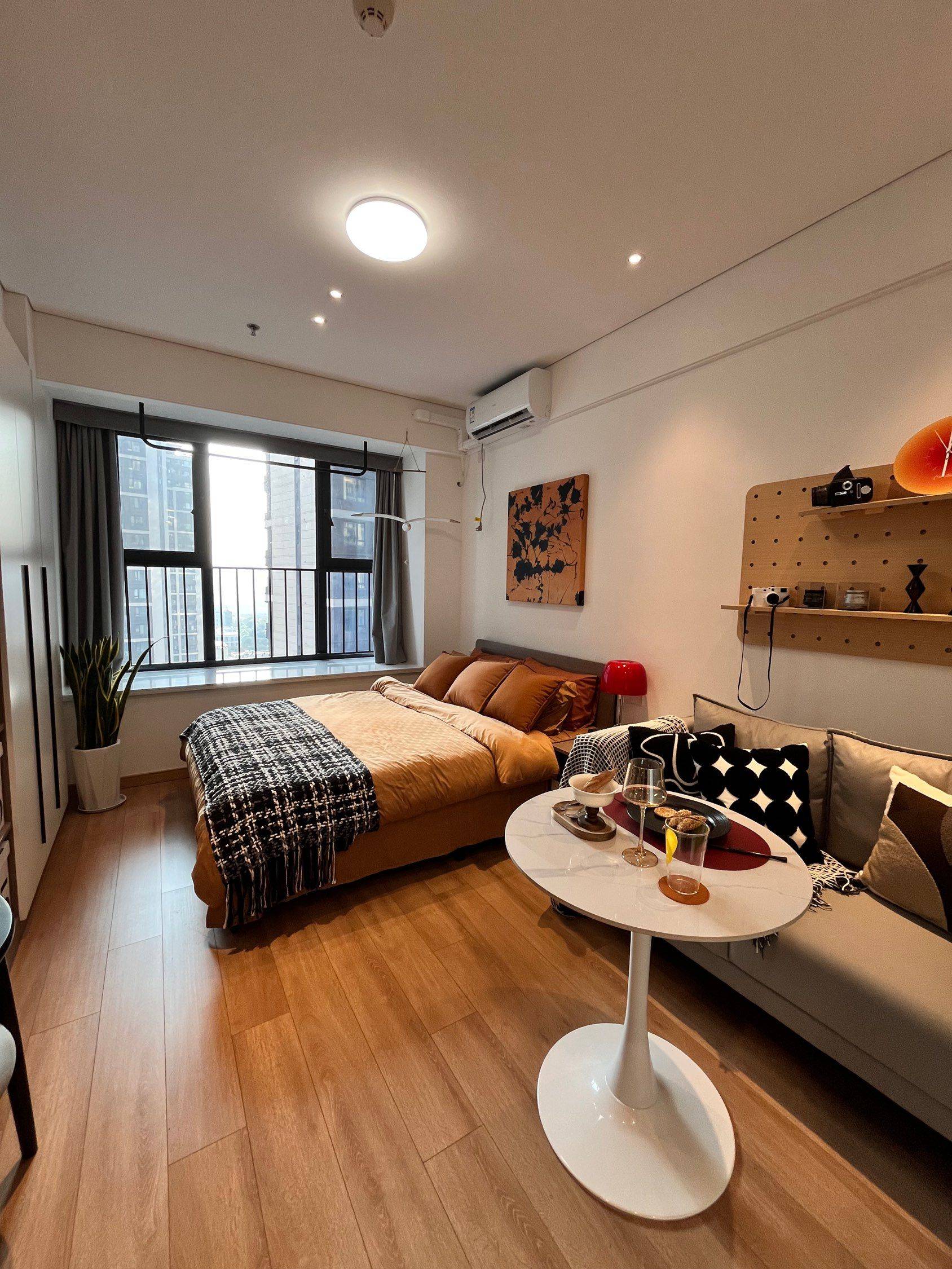 Nanjing-Pukou-Cozy Home,Clean&Comfy,No Gender Limit,Hustle & Bustle,“Friends”,Chilled,LGBTQ Friendly,Pet Friendly