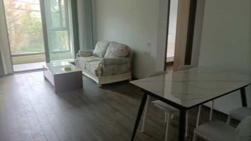 Nanjing-Pukou-Cozy Home,Clean&Comfy,No Gender Limit,Hustle & Bustle,“Friends”,Chilled,LGBTQ Friendly,Pet Friendly