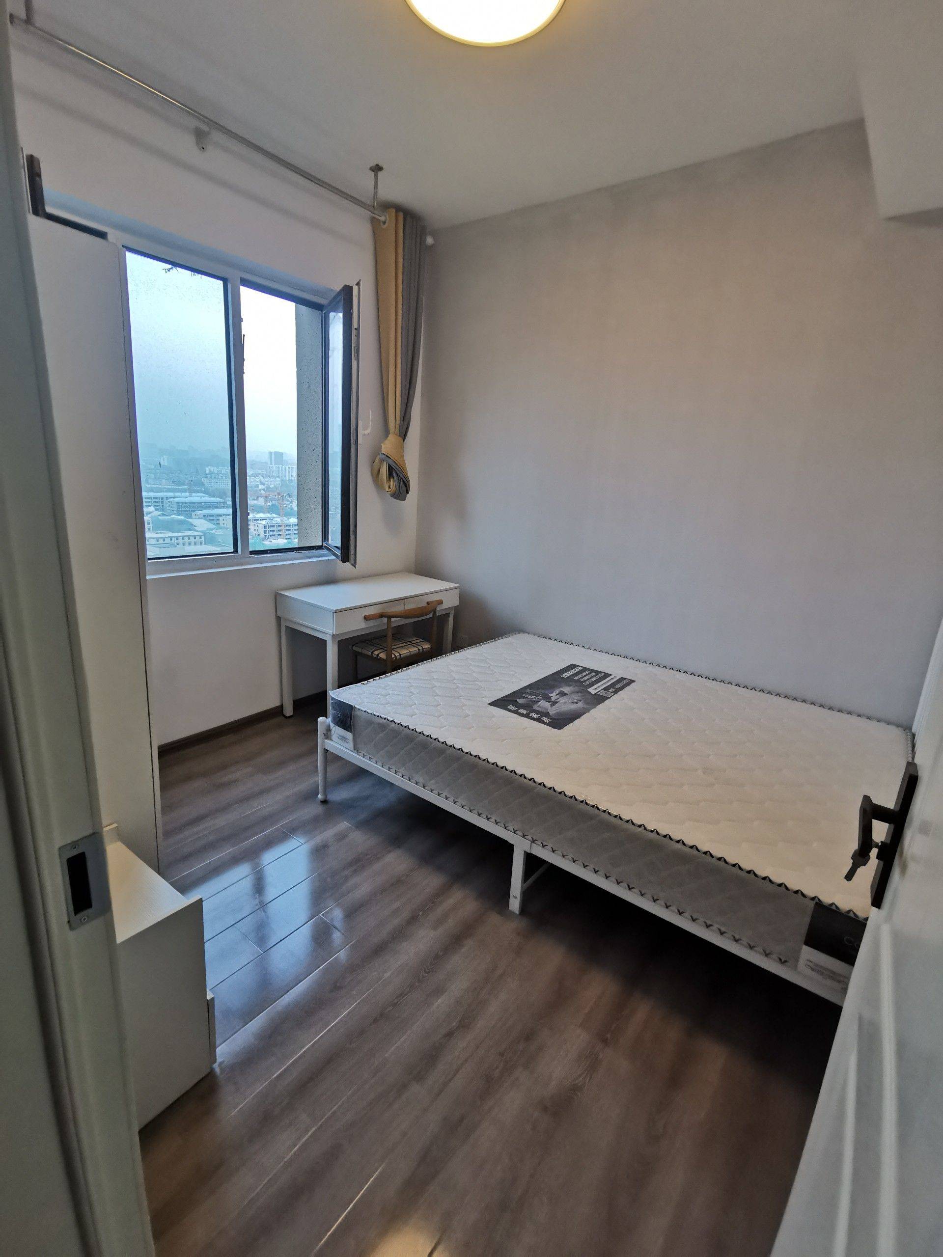 Hefei-Baohe-No Gender Limit,Hustle & Bustle,“Friends”,Chilled,LGBTQ Friendly,Pet Friendly