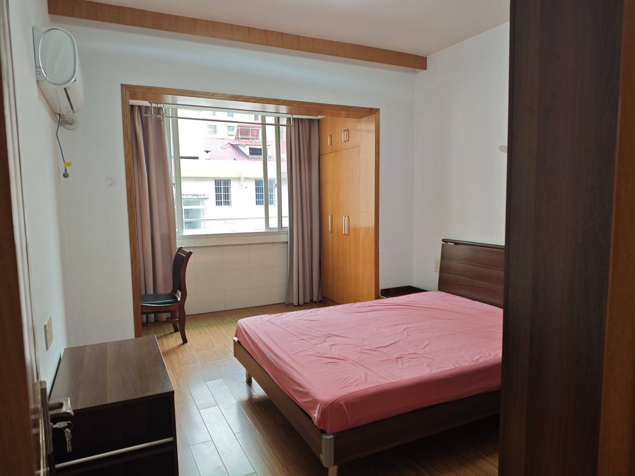 Hangzhou-Shangcheng-Cozy Home,Clean&Comfy,No Gender Limit,Hustle & Bustle