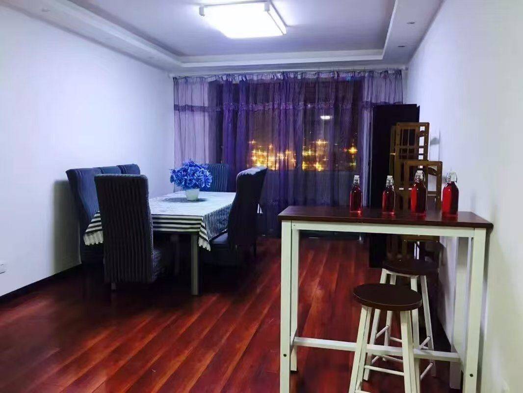 房东好说话-LGBTQ Friendly-Cozy Home-Clean&Comfy