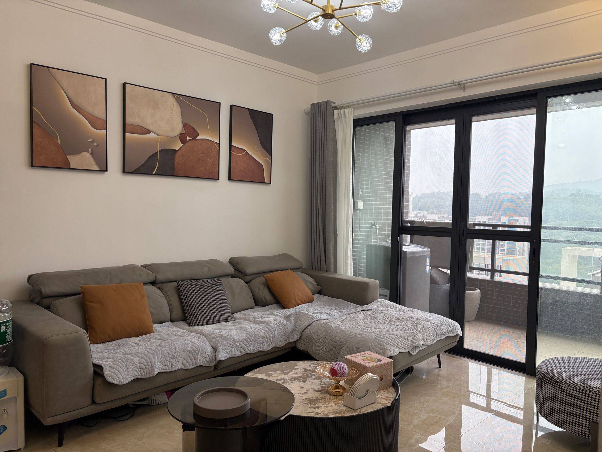 Guangzhou-Nansha-Cozy Home,Clean&Comfy,No Gender Limit,Hustle & Bustle,“Friends”,Chilled