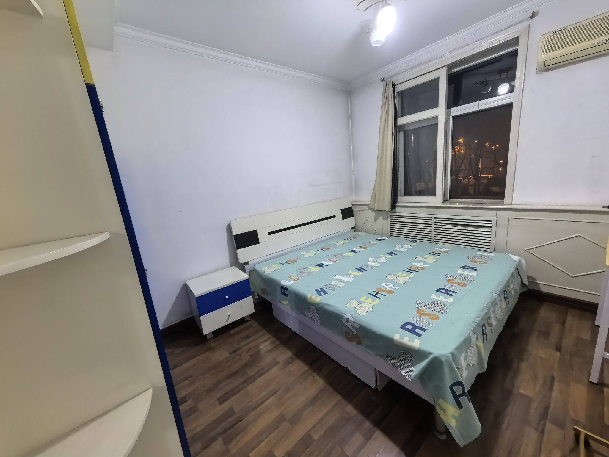 Tianjin-Binhai New -Cozy Home,Clean&Comfy,No Gender Limit,Hustle & Bustle,“Friends”,Chilled,LGBTQ Friendly