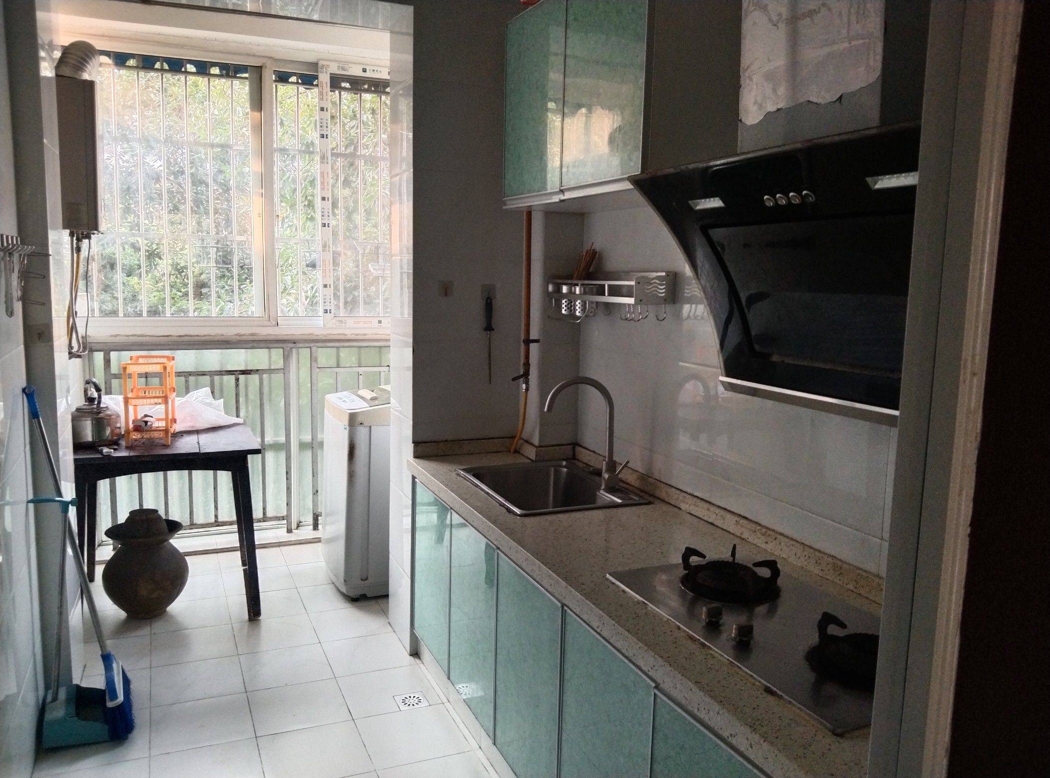 Chengdu-Longquanyi-Cozy Home,Clean&Comfy,Hustle & Bustle