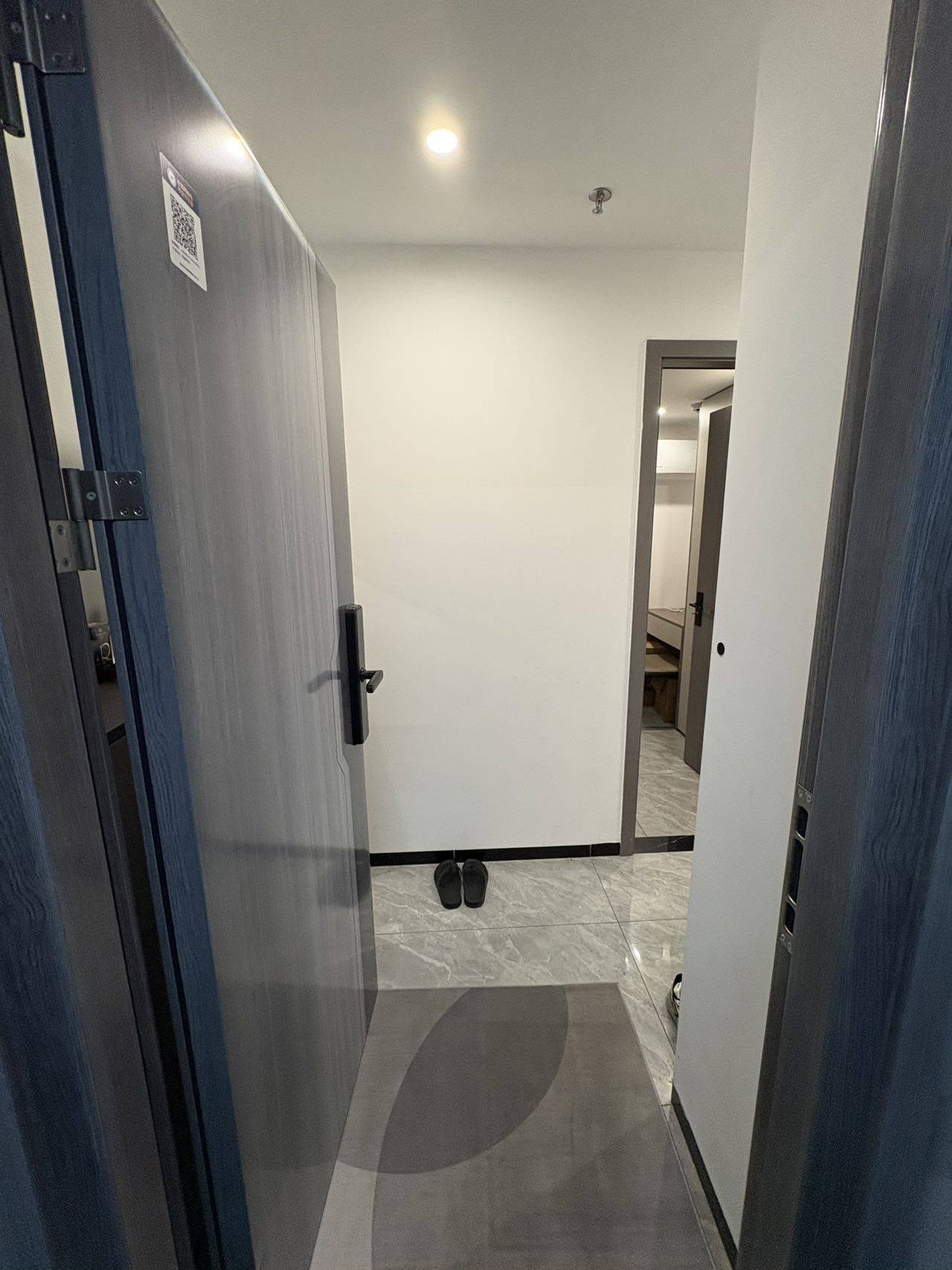Shenzhen-BaoAn-Cozy Home,Clean&Comfy,No Gender Limit,Hustle & Bustle,“Friends”