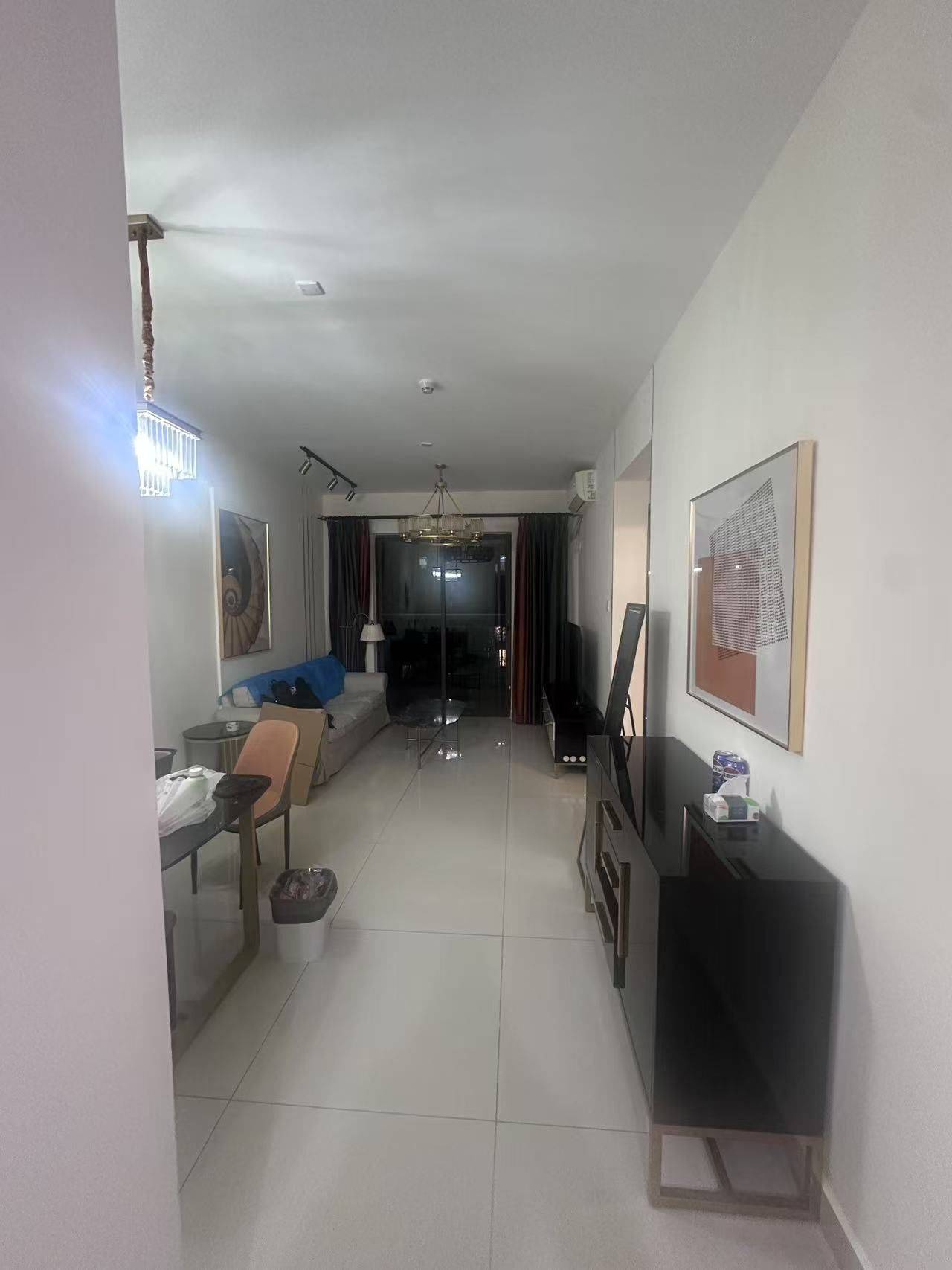 Cozy Home-Clean&Comfy-No Gender Limit-Hustle & Bustle-“Friends”-Chilled-LGBTQ Friendly-Pet Friendly