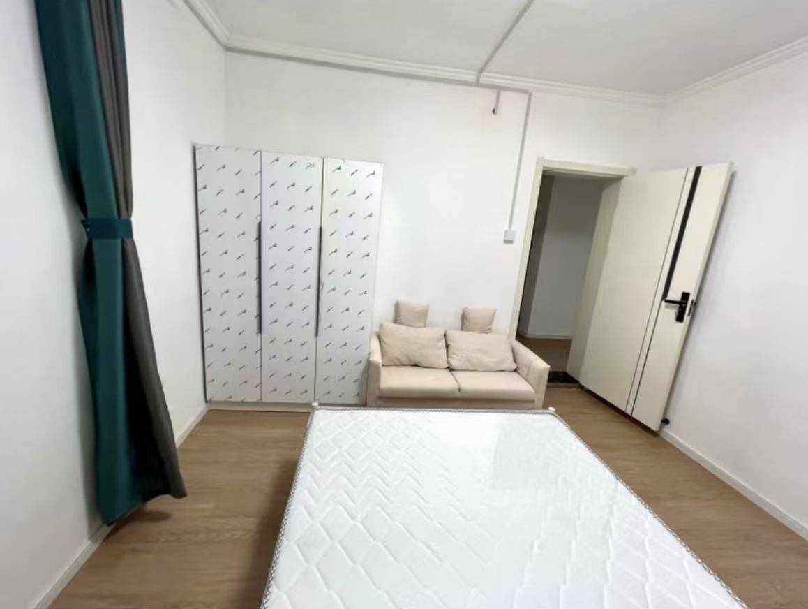 Nanjing-Jiangning-Cozy Home,Clean&Comfy,No Gender Limit,Hustle & Bustle,“Friends”,Chilled,LGBTQ Friendly,Pet Friendly