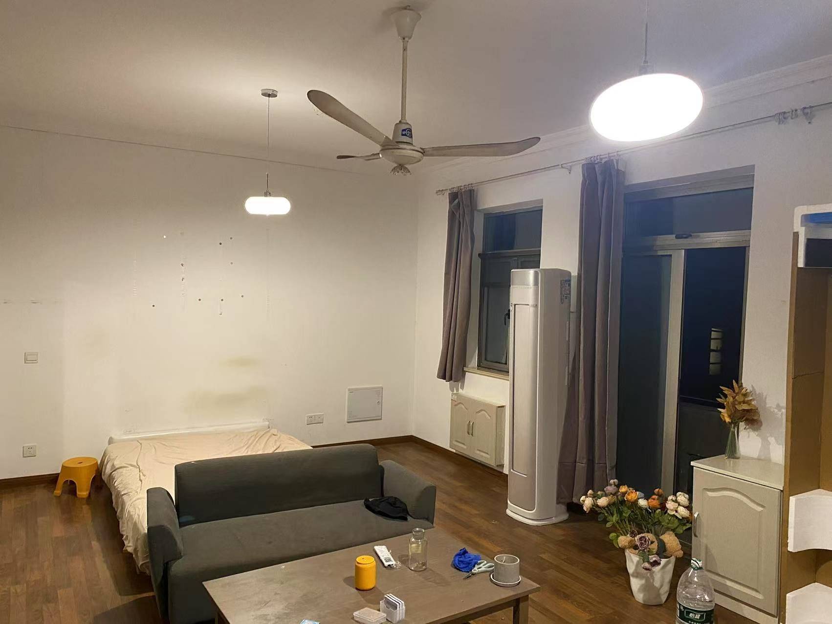 上海-徐匯-130RMB/晚,長租,找室友,轉租,合租