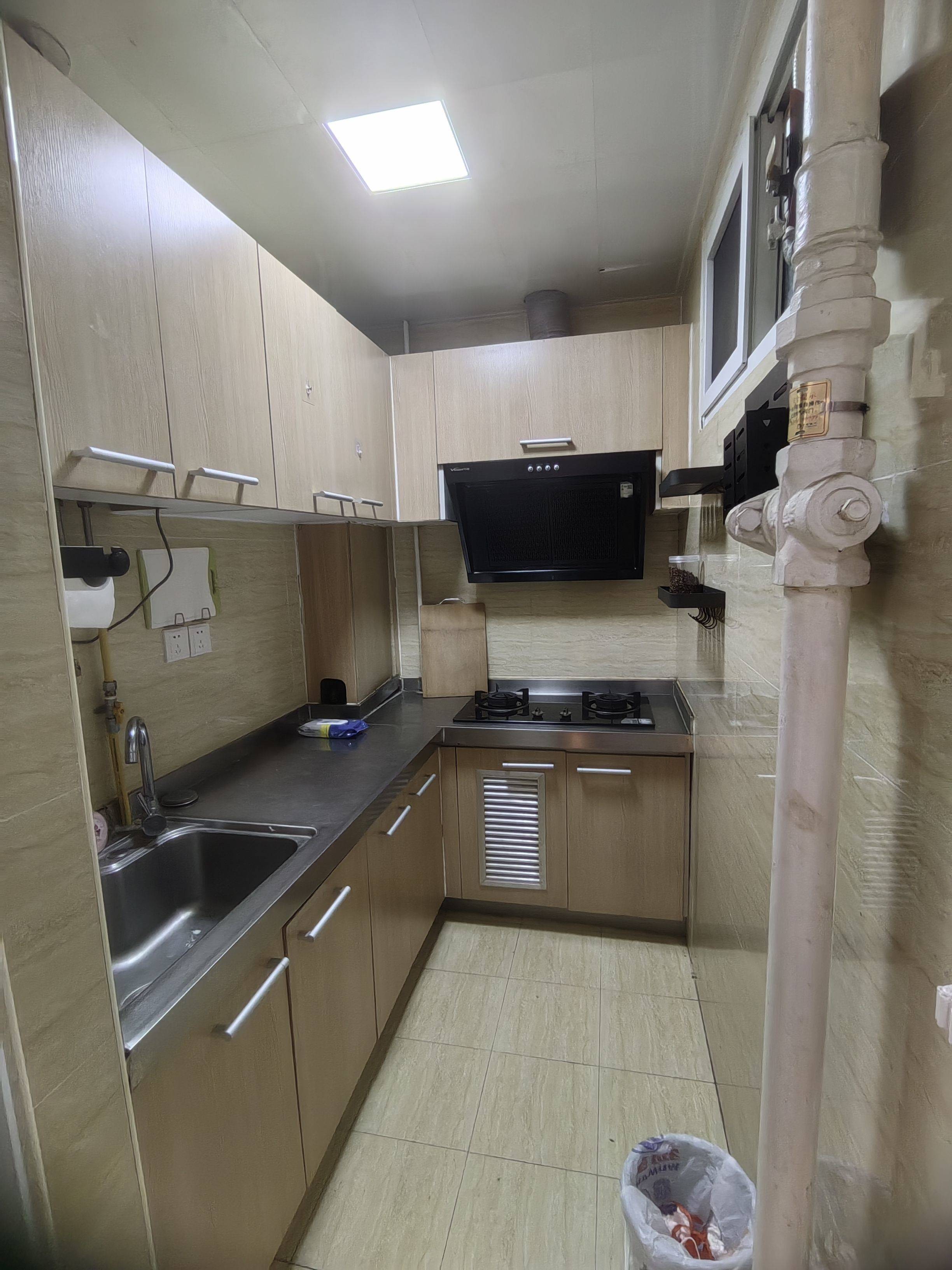 Beijing-Haidian-豪华装修,Cozy Home,Clean&Comfy,No Gender Limit,Hustle & Bustle