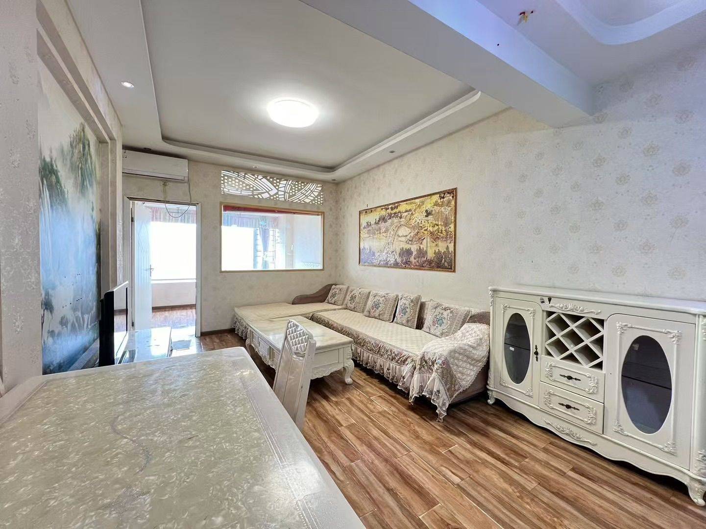 Chongqing-Nan'An-Cozy Home,Clean&Comfy,No Gender Limit,Hustle & Bustle