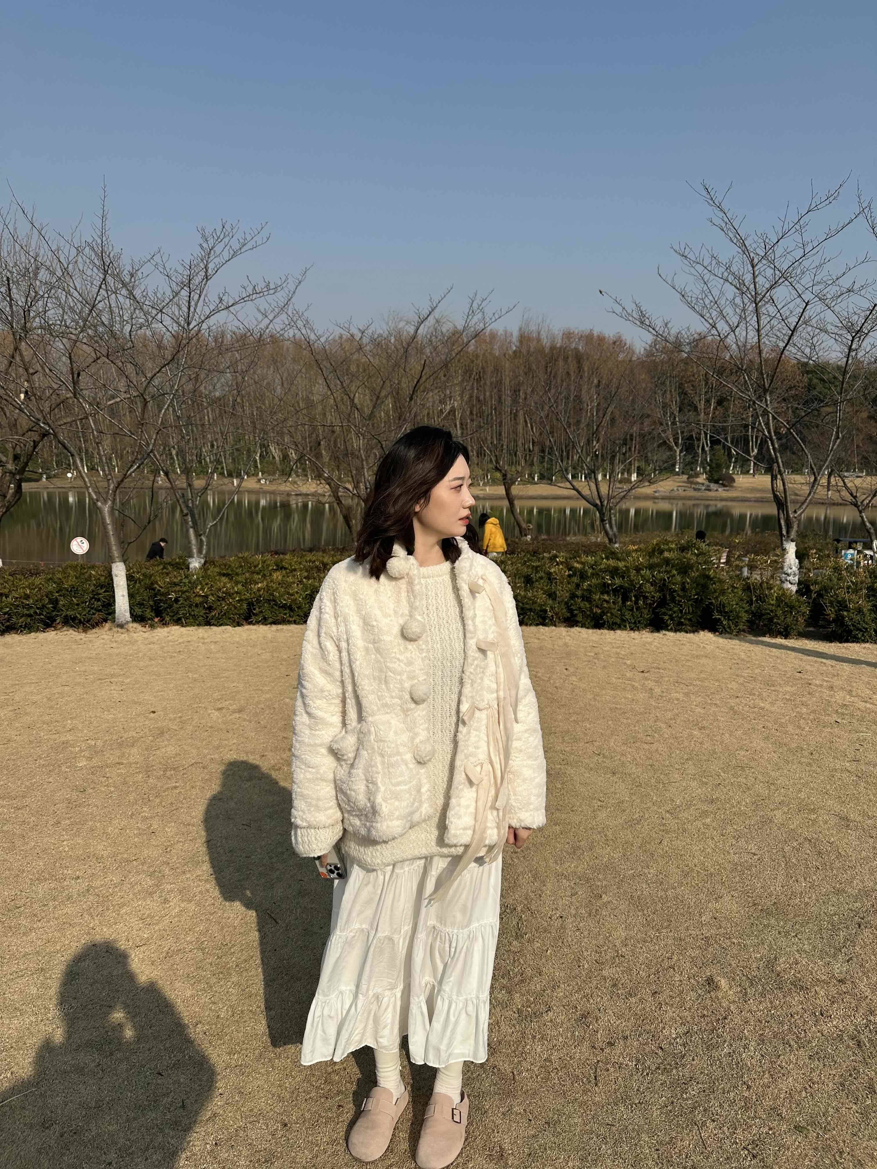 默妍希