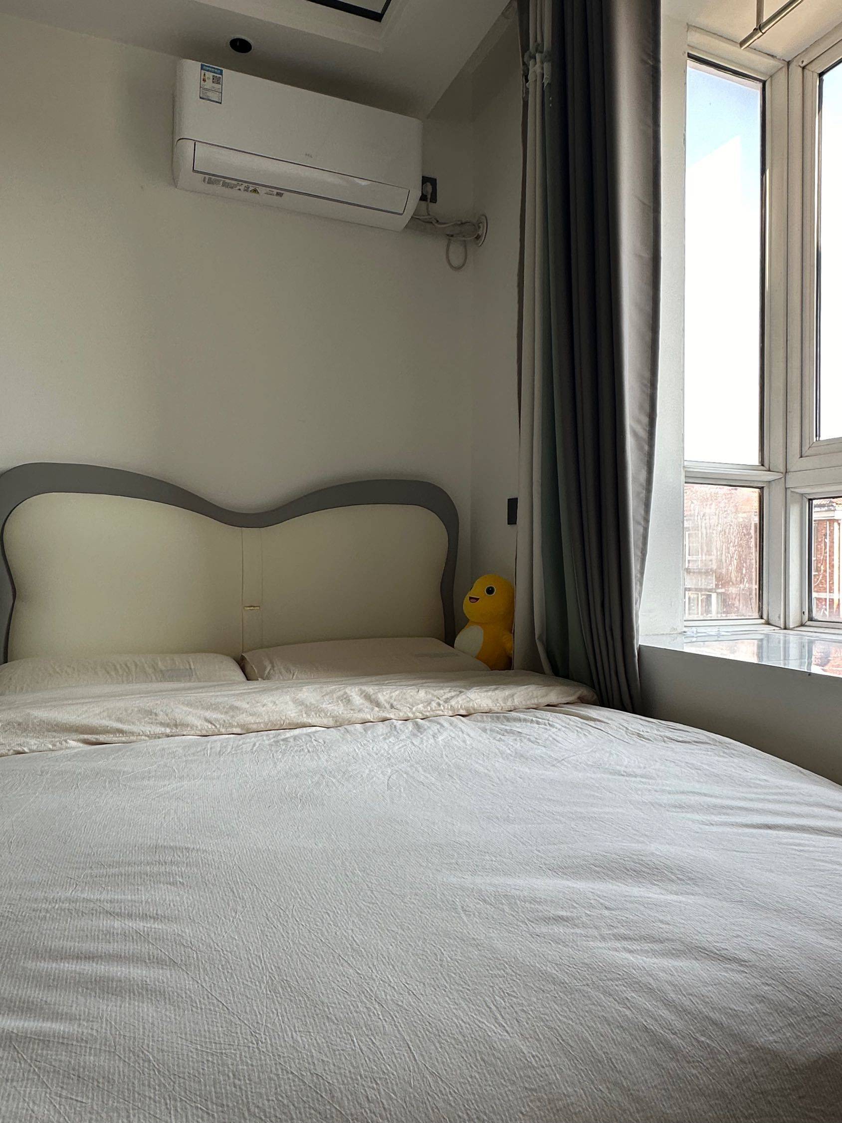 Shanghai-Baoshan-Cozy Home,Clean&Comfy,No Gender Limit,Hustle & Bustle,“Friends”