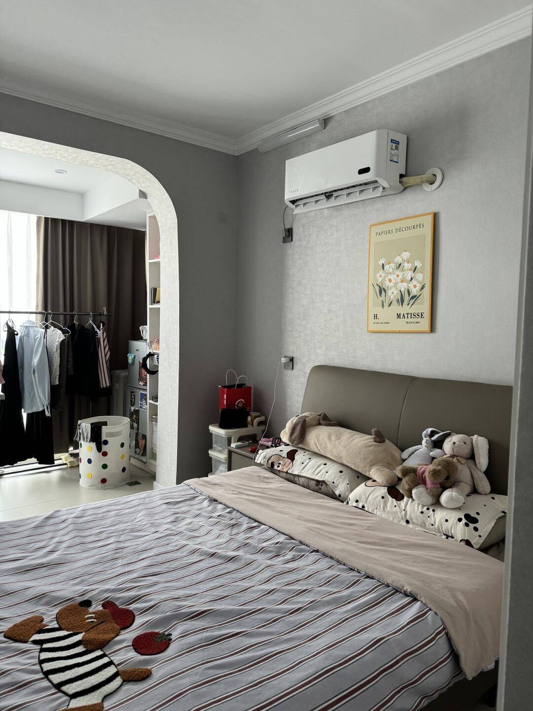 Zhengzhou-Jinshui-Cozy Home,Clean&Comfy,No Gender Limit,Hustle & Bustle,“Friends”,Chilled,LGBTQ Friendly,Pet Friendly