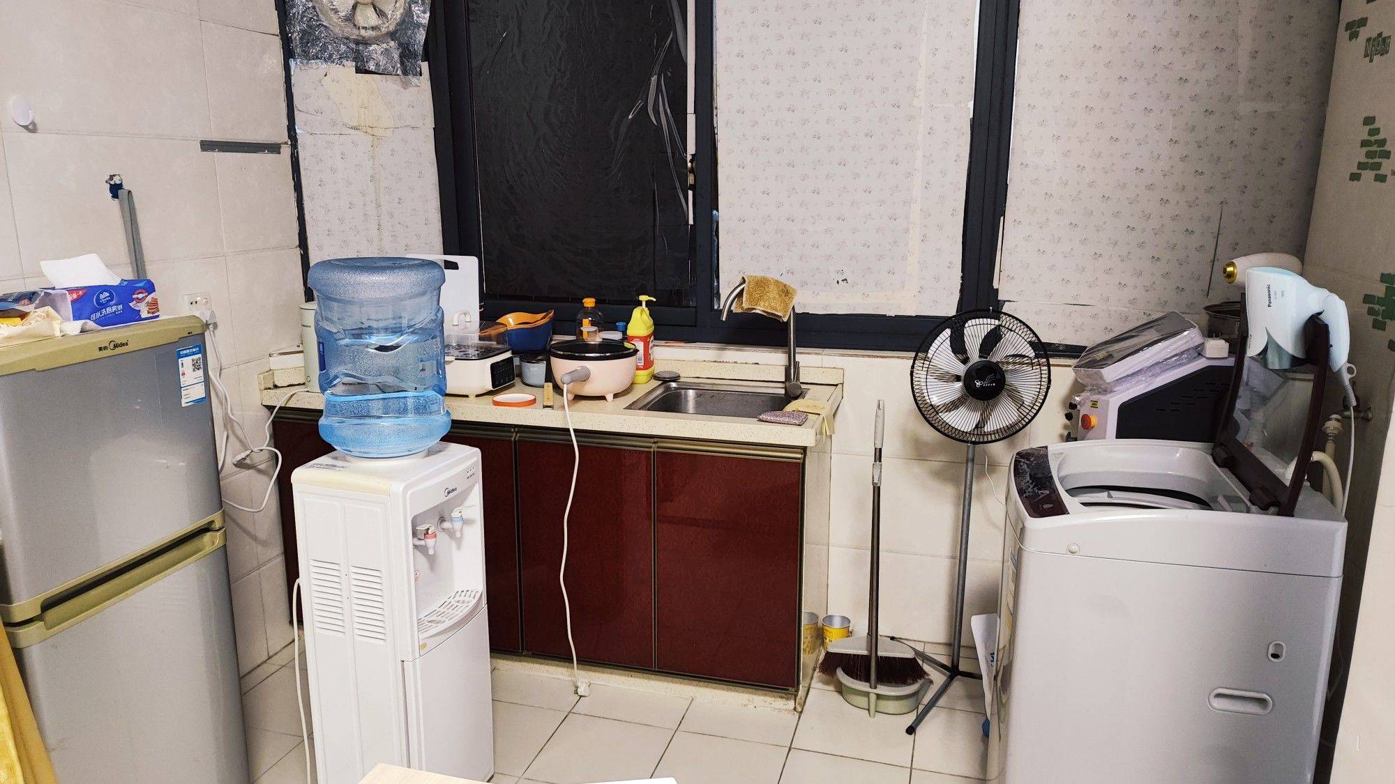 Shenzhen-BaoAn-Cozy Home,Clean&Comfy,No Gender Limit,Hustle & Bustle,“Friends”,Chilled,LGBTQ Friendly,Pet Friendly