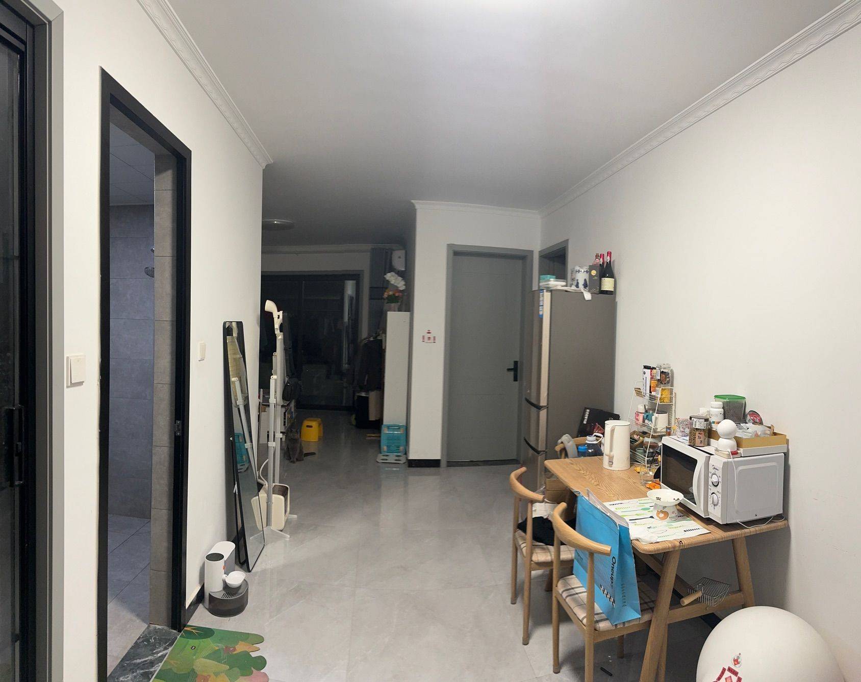 Zhengzhou-Zhongyuan-Cozy Home,Clean&Comfy,No Gender Limit,Hustle & Bustle,“Friends”,Chilled,LGBTQ Friendly