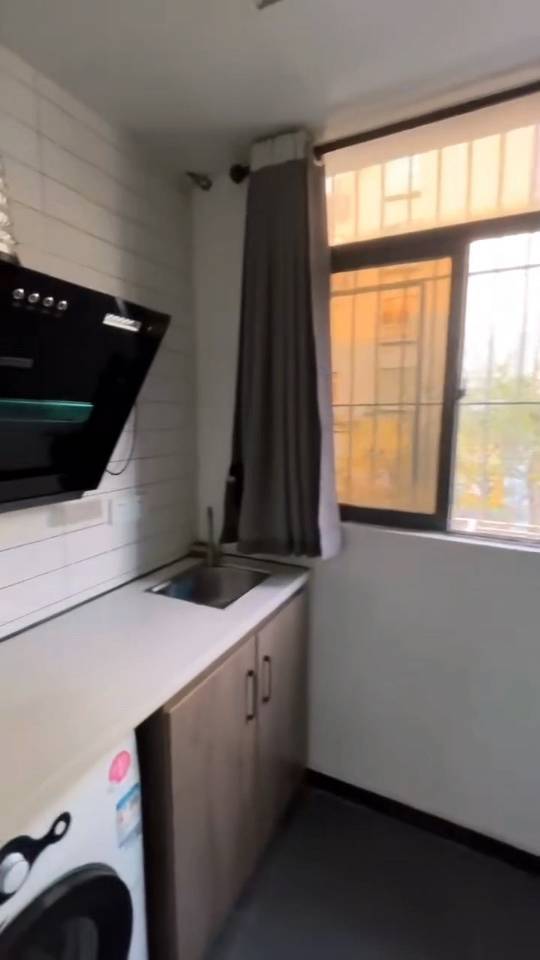 Shenzhen-BaoAn-Cozy Home,Clean&Comfy,No Gender Limit,Pet Friendly