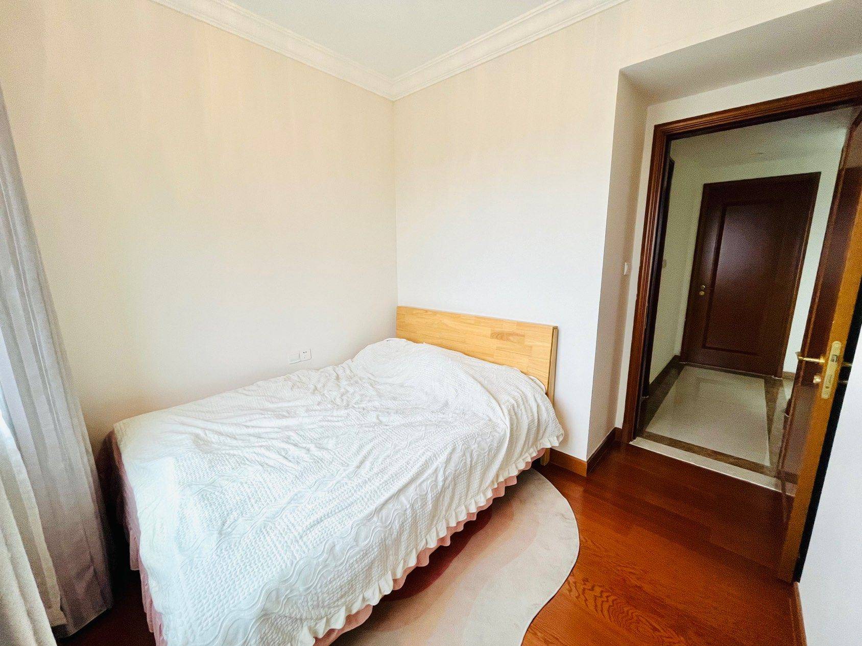 Chengdu-Xindu-Cozy Home,Clean&Comfy,No Gender Limit,Hustle & Bustle,“Friends”,Chilled,LGBTQ Friendly