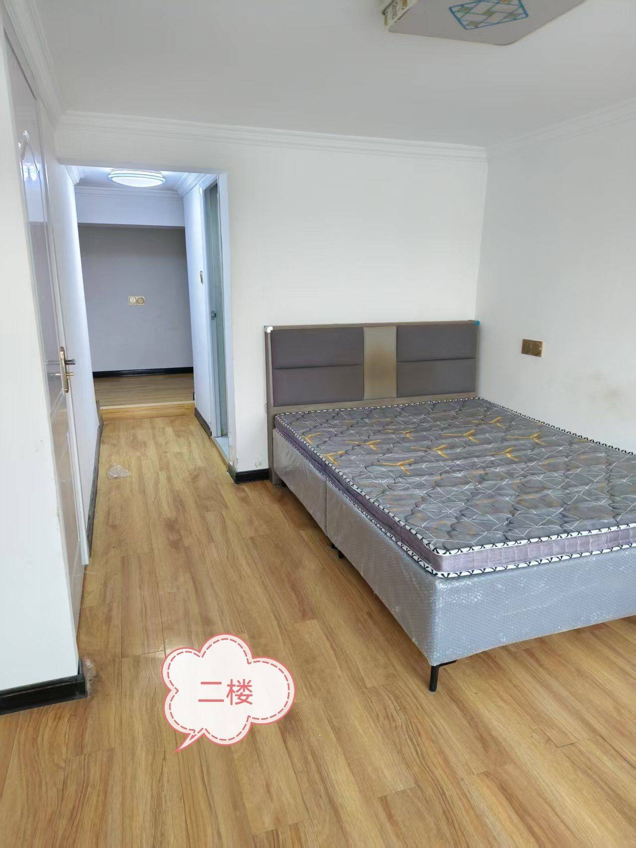 高新区 郑州市西四环与化工路交叉口西700米路北光大SOLO特区