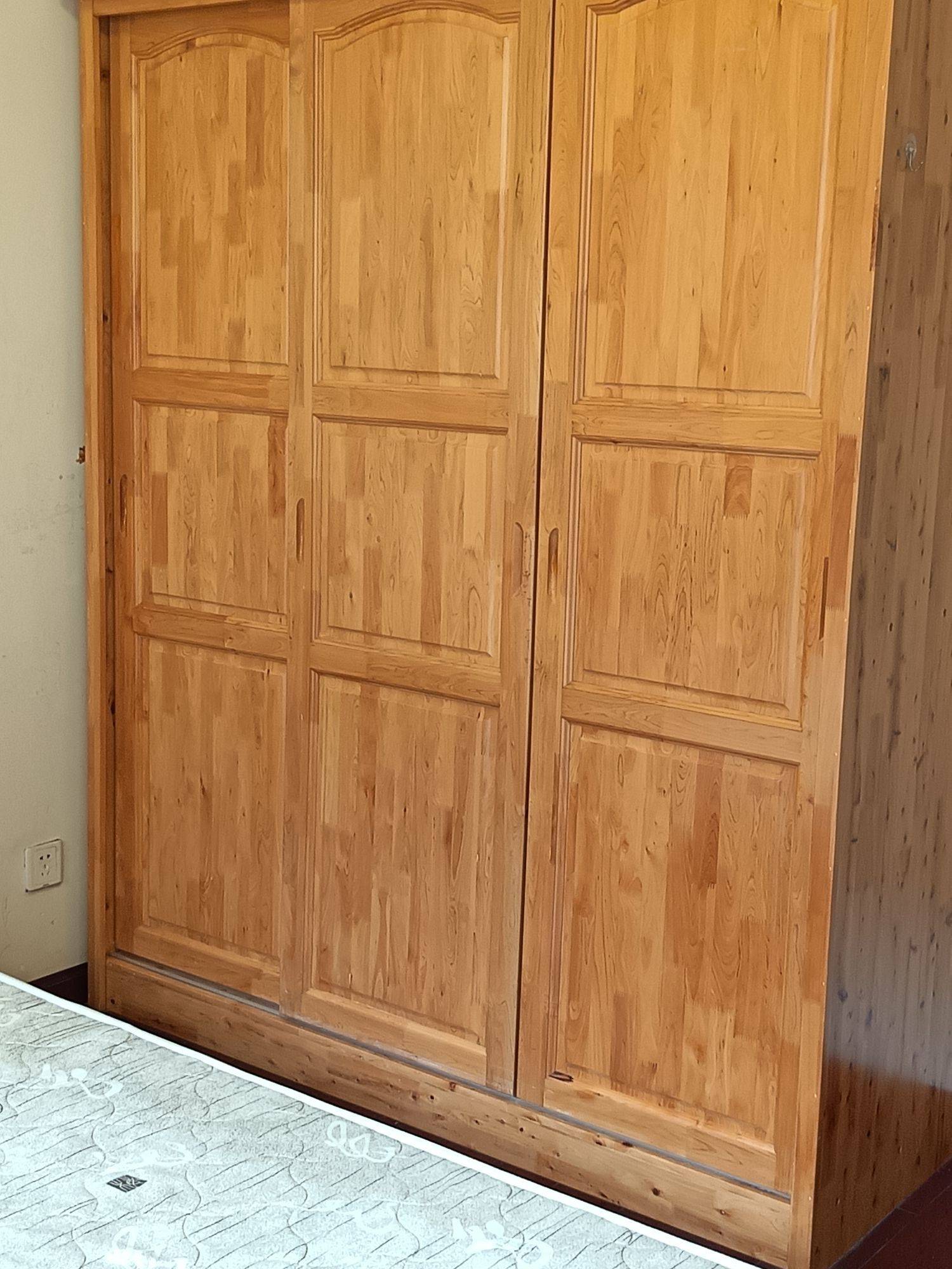 成都-武侯-软件园，大源,天府新谷，世纪城,天鹅湖花园,军安卫士花园,可月付，押一付一,华府大道，四河地铁站,领馆国际城,环球中心，SKP,天府三街，天府五街,孵化园，金融城,天祥广场,会展中心，美年广场,长虹科技大厦,国防家苑，红树湾,寵物友好,LGBTQ友好,溫馨小窩,乾淨治愈,不限性別,市井煙火氣,老友記,慢時光