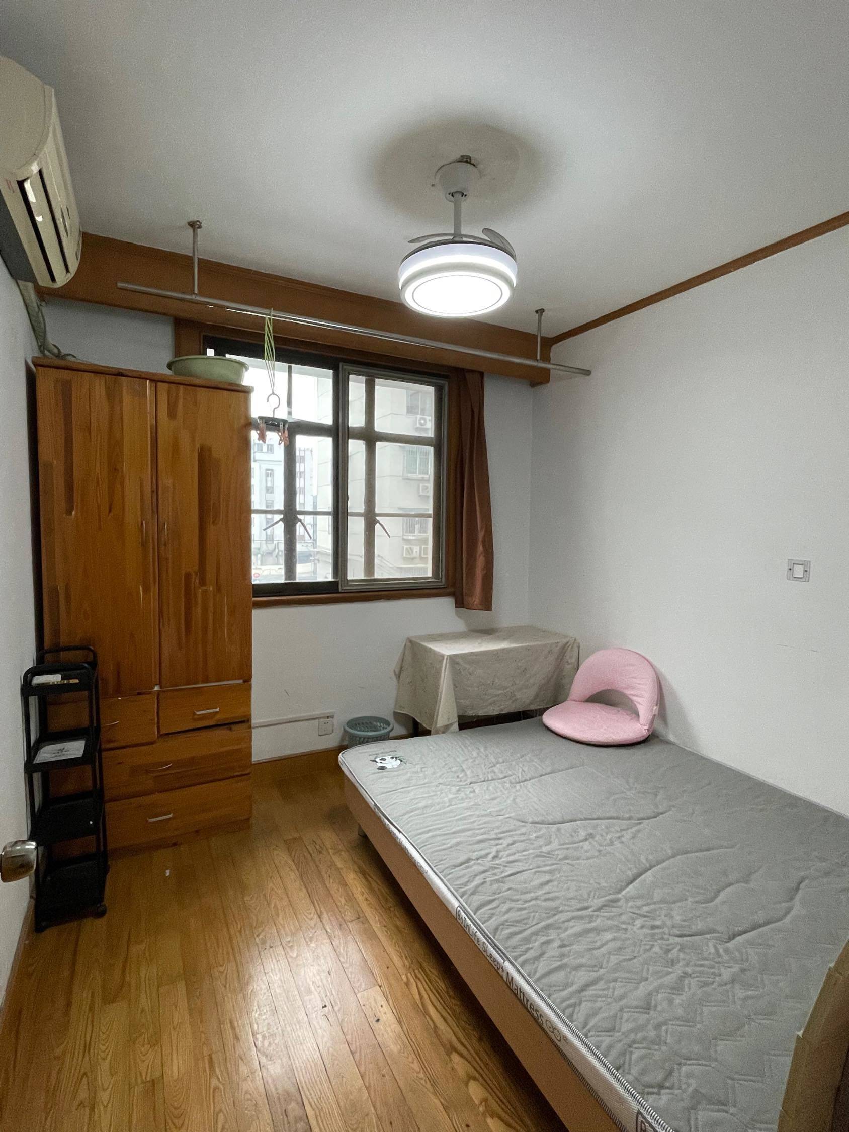 Shanghai-Jing‘An-Cozy Home,Clean&Comfy,No Gender Limit,Hustle & Bustle
