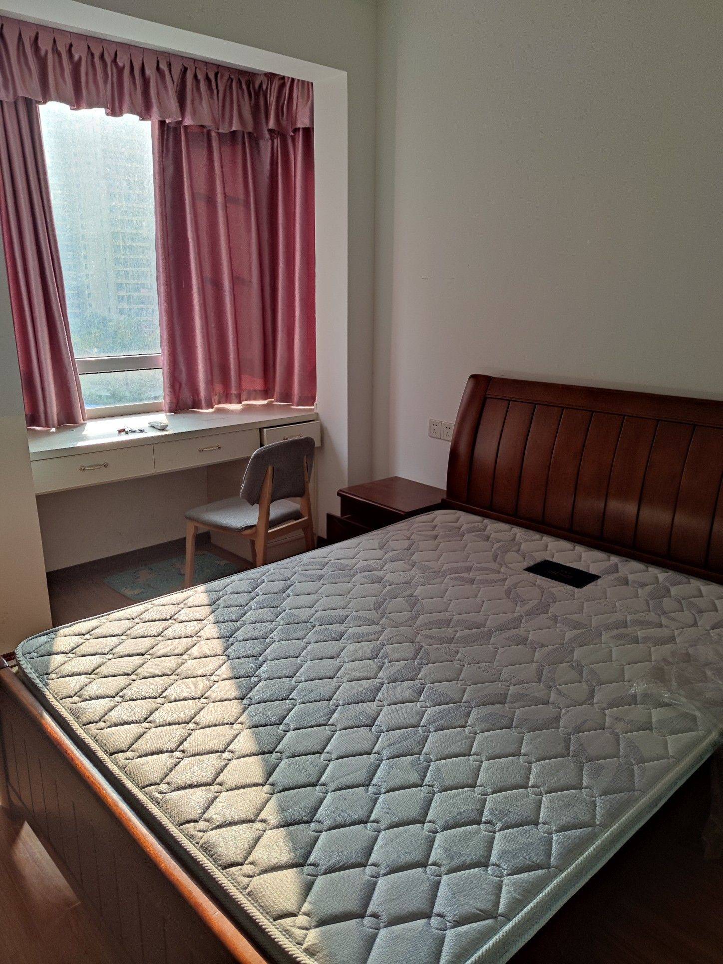 Wuhan-Hanyang-Cozy Home,Clean&Comfy,No Gender Limit,Hustle & Bustle,“Friends”,Chilled,LGBTQ Friendly,Pet Friendly