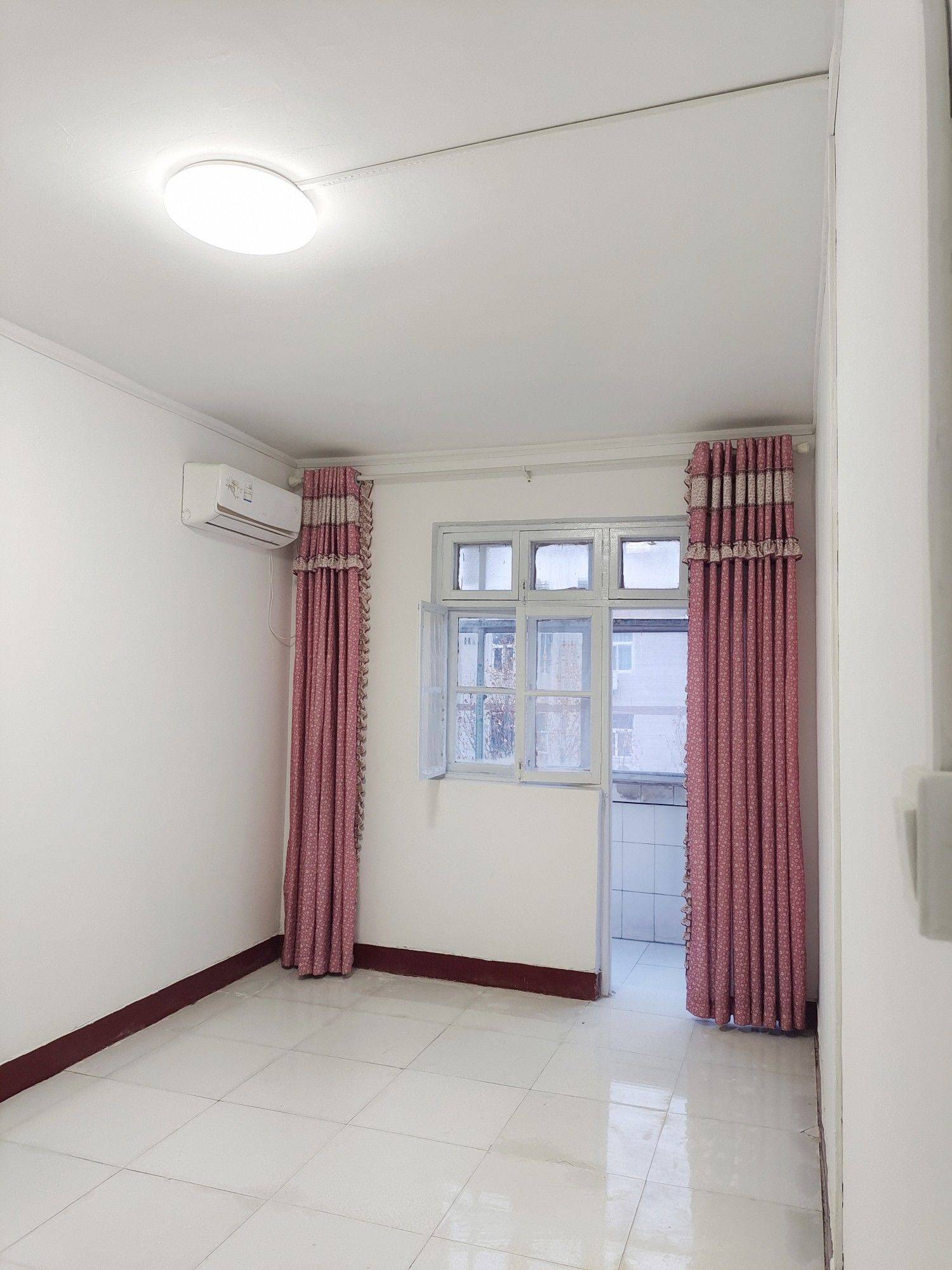 Zhengzhou-Zhongyuan-Cozy Home,Clean&Comfy,No Gender Limit,Pet Friendly