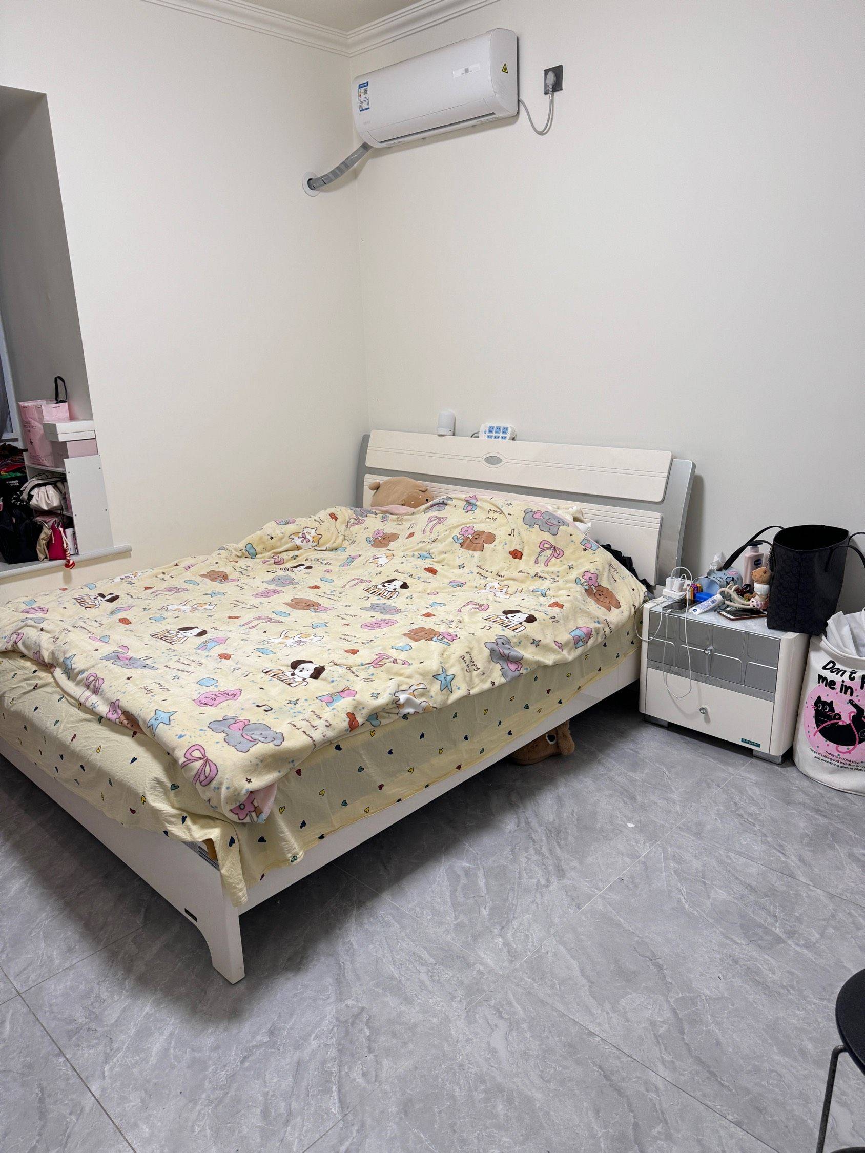Chengdu-Chenghua-“Friends”,Pet Friendly