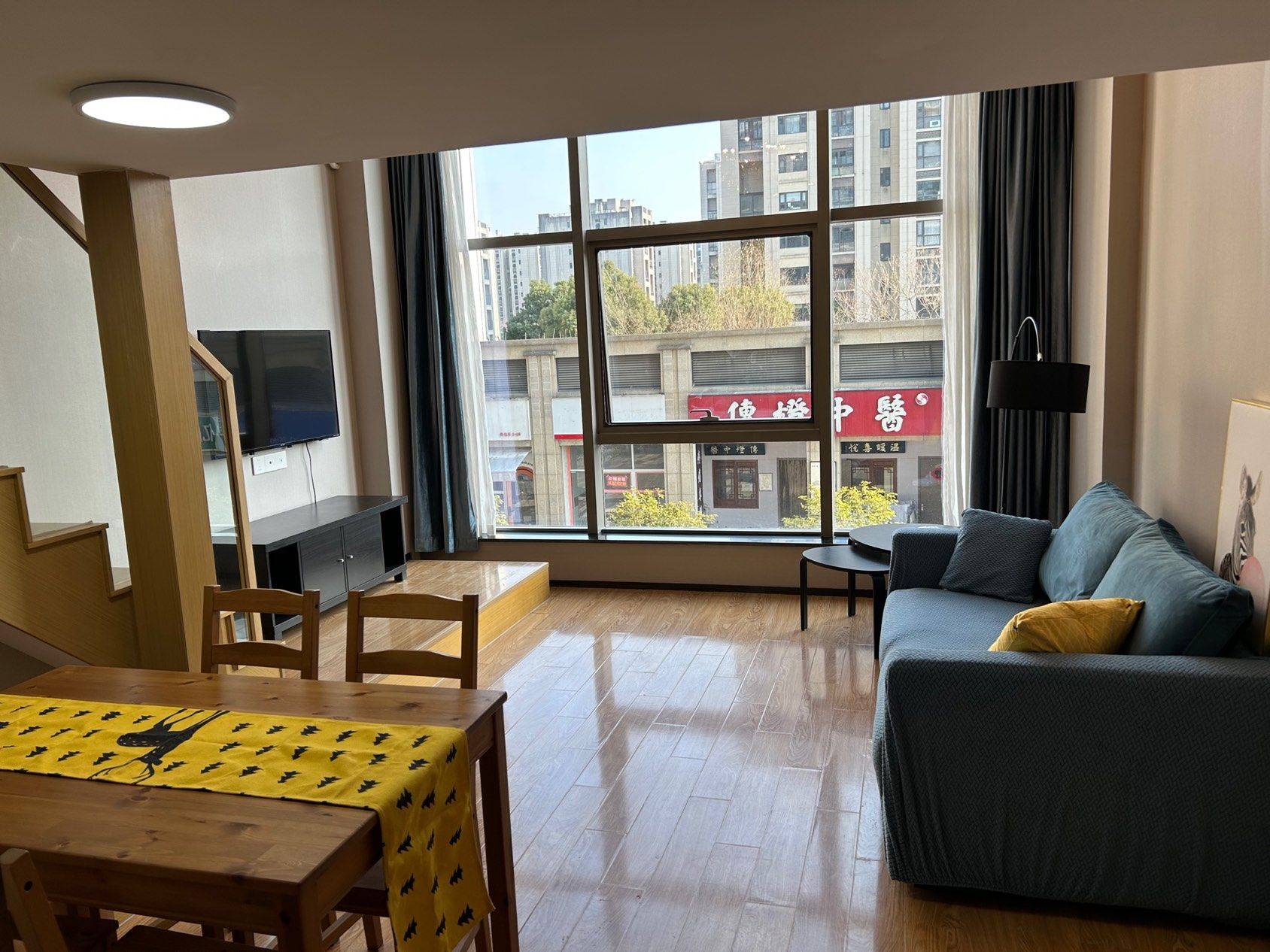 Hangzhou-Yuhang-Cozy Home,Clean&Comfy,No Gender Limit,Hustle & Bustle,“Friends”,Chilled,LGBTQ Friendly,Pet Friendly