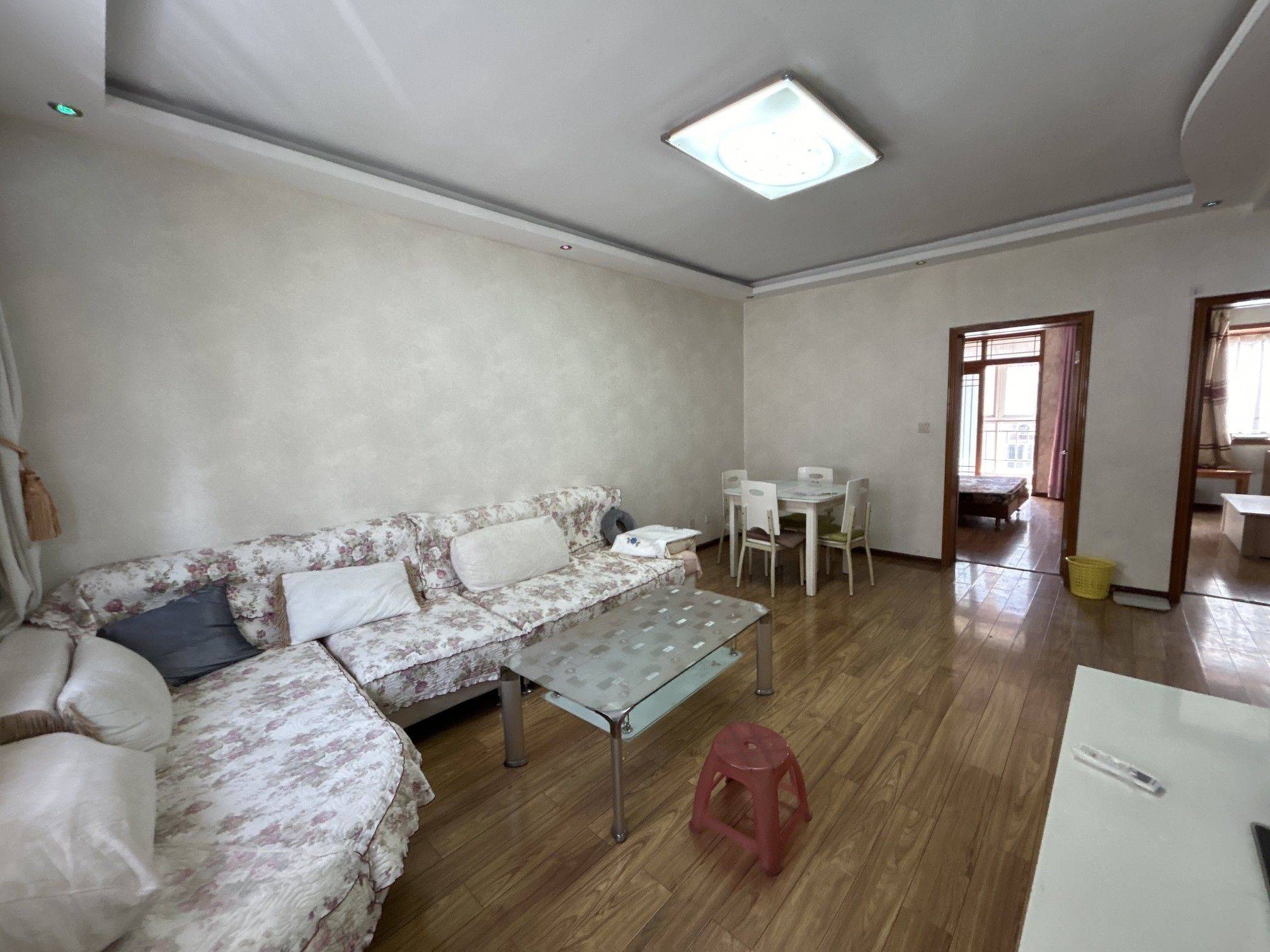 Xi'An-Weiyang-Cozy Home,Clean&Comfy,No Gender Limit,Hustle & Bustle,“Friends”,Chilled,LGBTQ Friendly,Pet Friendly