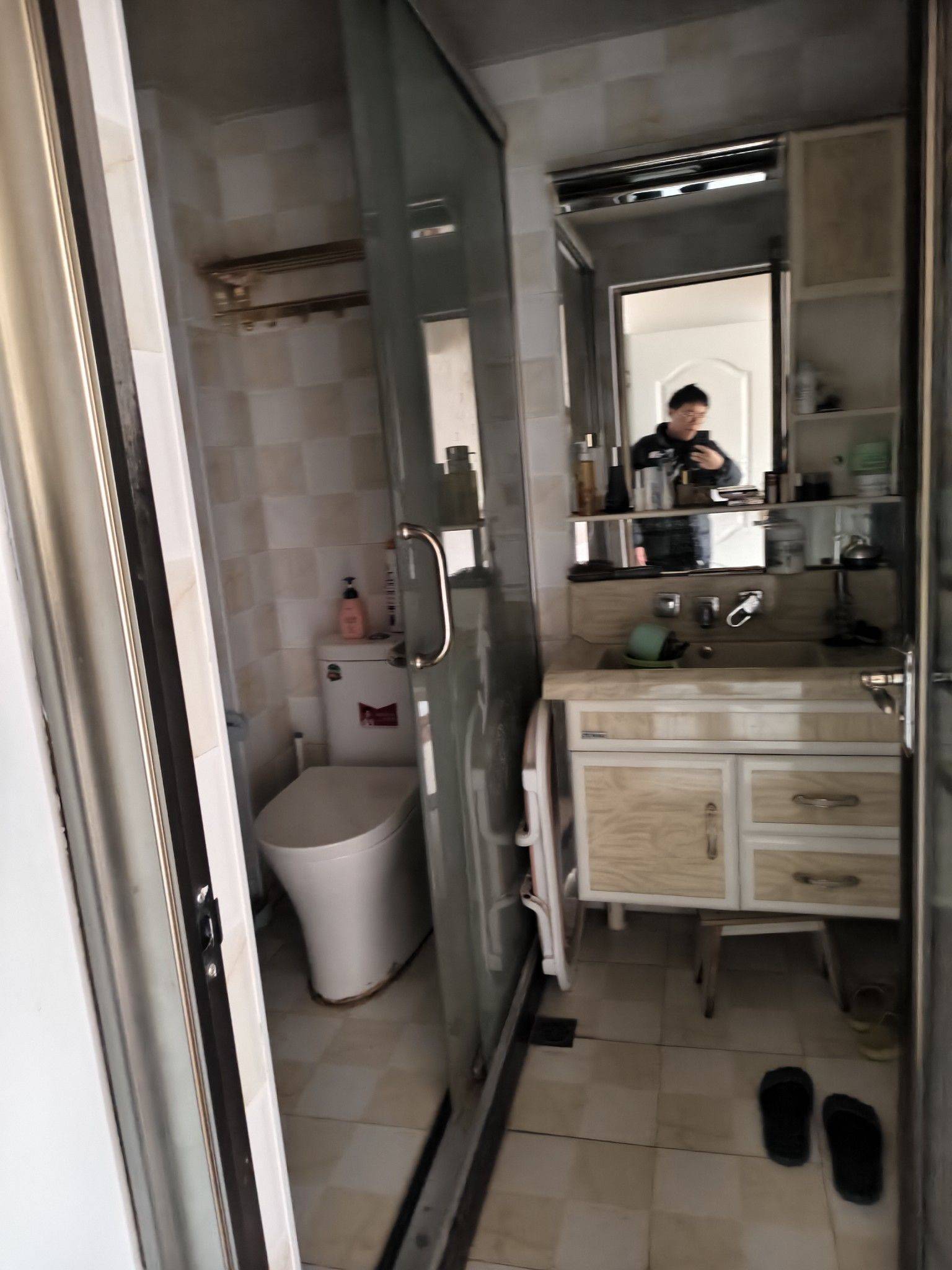 Wuhan-Huangpi-Clean&Comfy,Hustle & Bustle