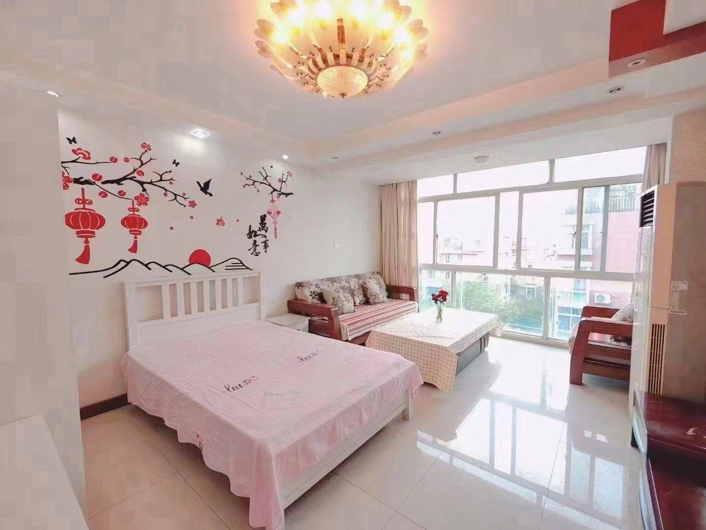 Shanghai-Minhang-Cozy Home,Clean&Comfy,No Gender Limit,Hustle & Bustle,Chilled,LGBTQ Friendly