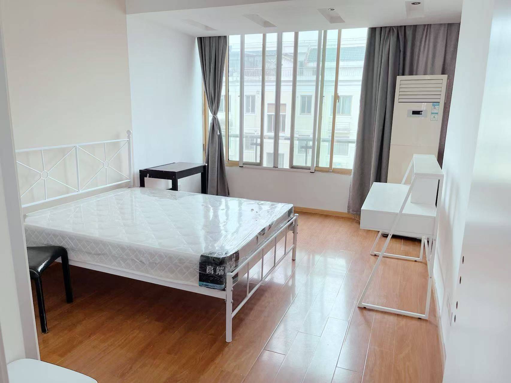 Shanghai-Baoshan-Cozy Home,Clean&Comfy,No Gender Limit,Hustle & Bustle