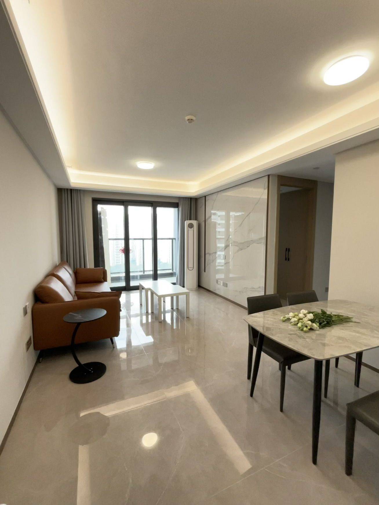 Shenzhen-Longhua-Pet Friendly