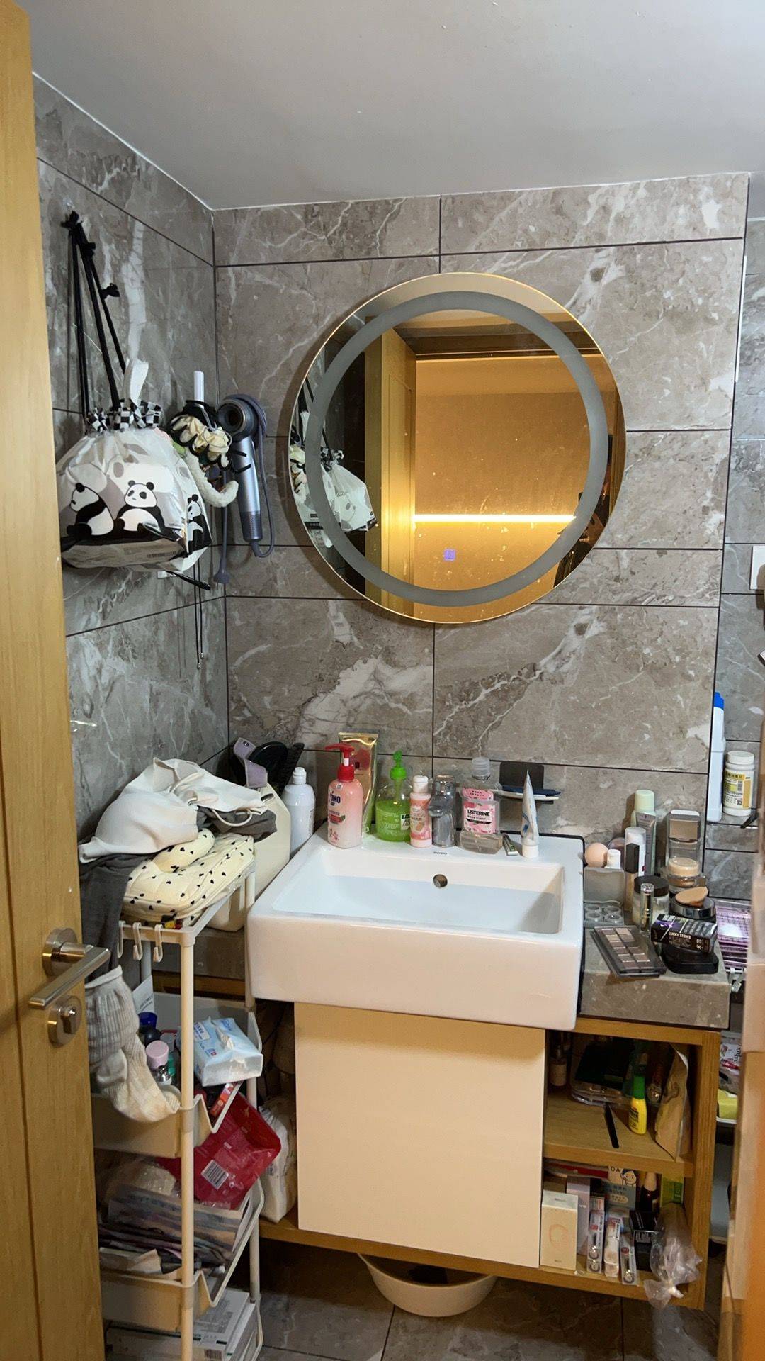 Hangzhou-Xiaoshan-交通便利,LGBTQ Friendly,Cozy Home,Clean&Comfy,Hustle & Bustle,“Friends”
