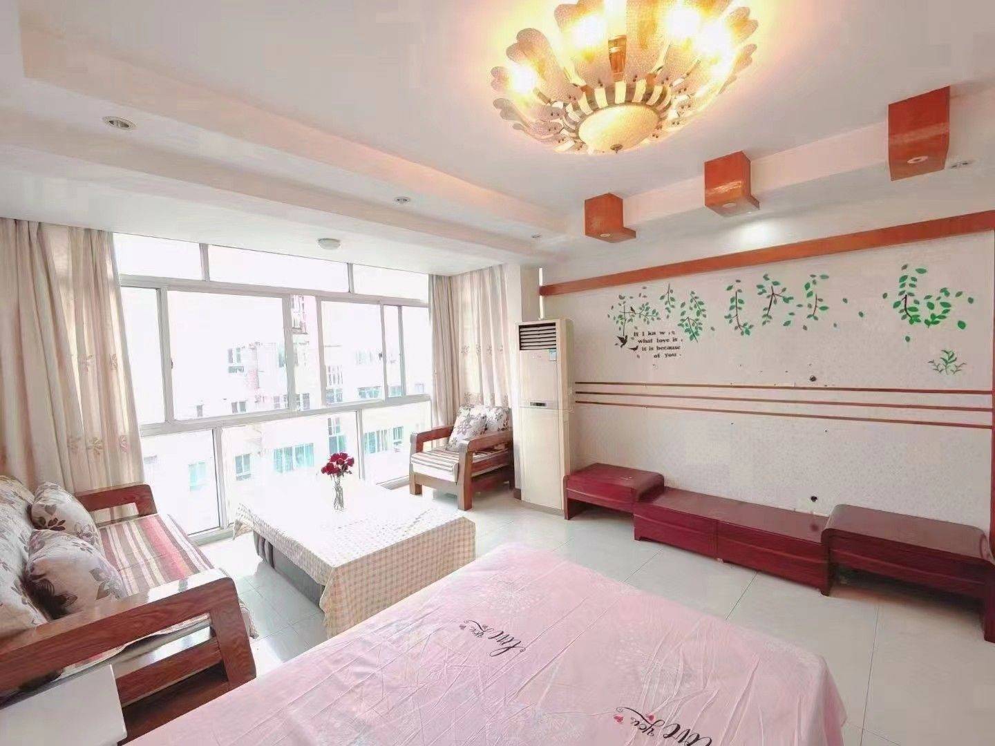 Shanghai-Minhang-Cozy Home,Clean&Comfy,No Gender Limit,Hustle & Bustle,Chilled,LGBTQ Friendly