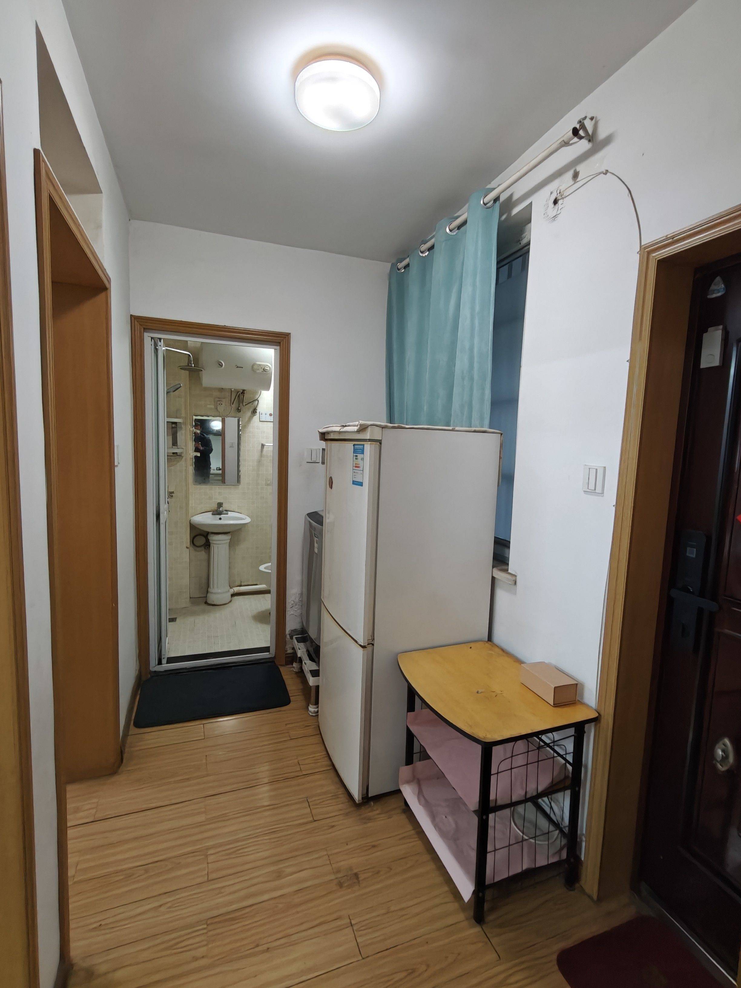 Hangzhou-Xihu-Cozy Home,Clean&Comfy,No Gender Limit,Hustle & Bustle,“Friends”,Pet Friendly