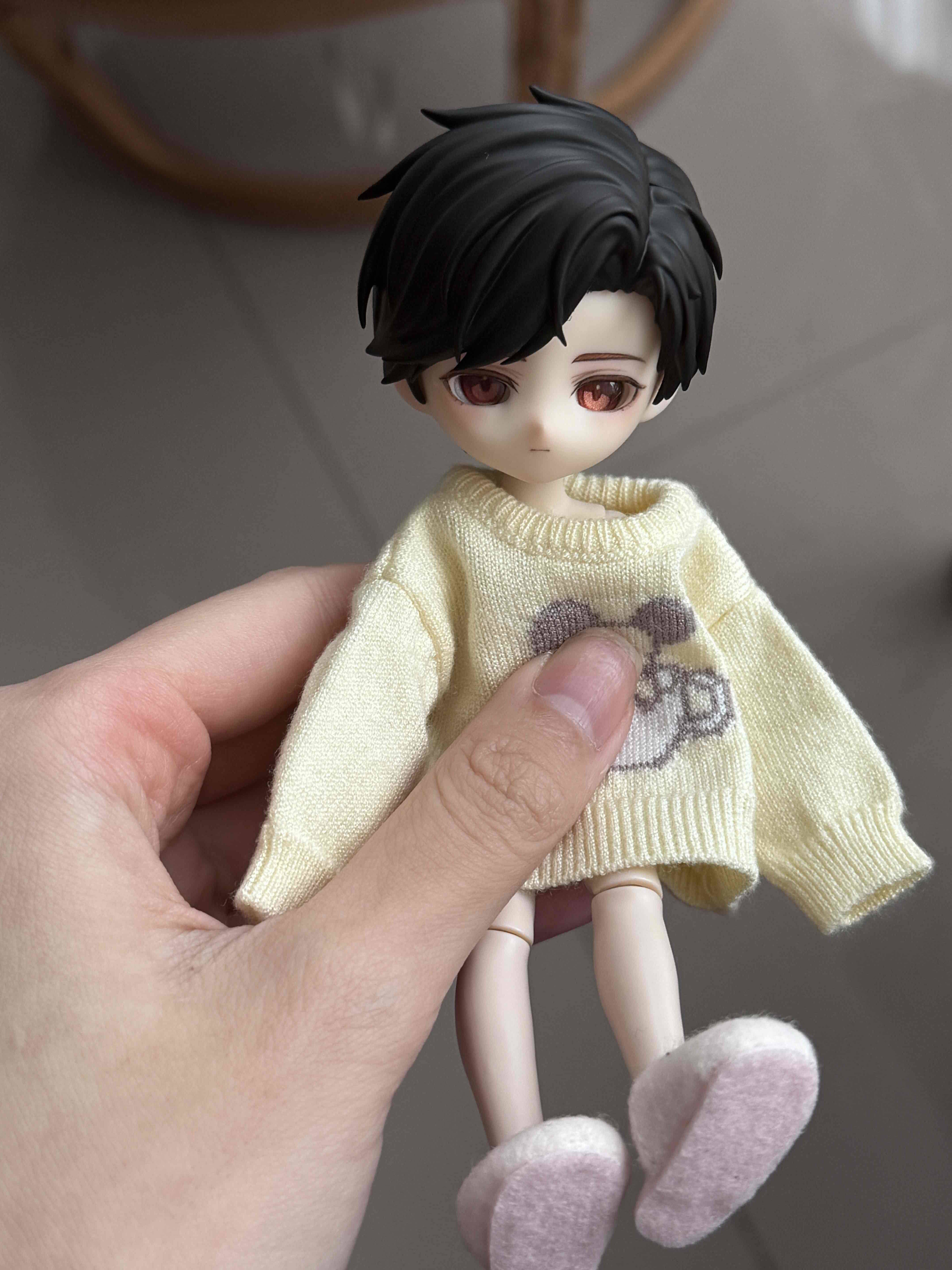 李