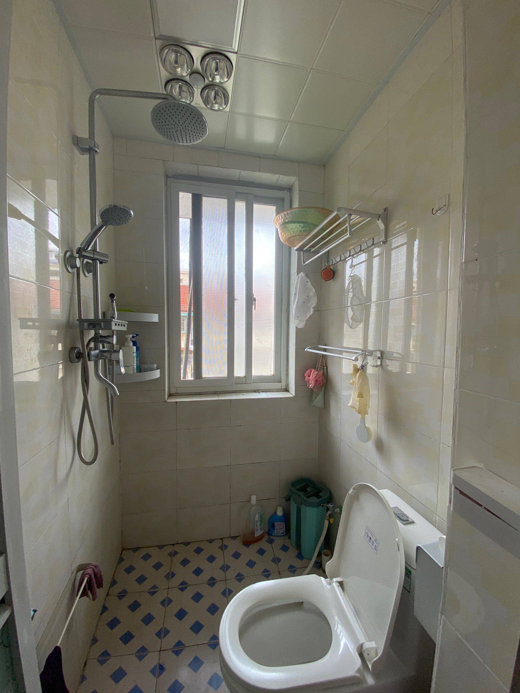 Nanjing-Gulou-Cozy Home,Clean&Comfy,No Gender Limit,Hustle & Bustle,Chilled